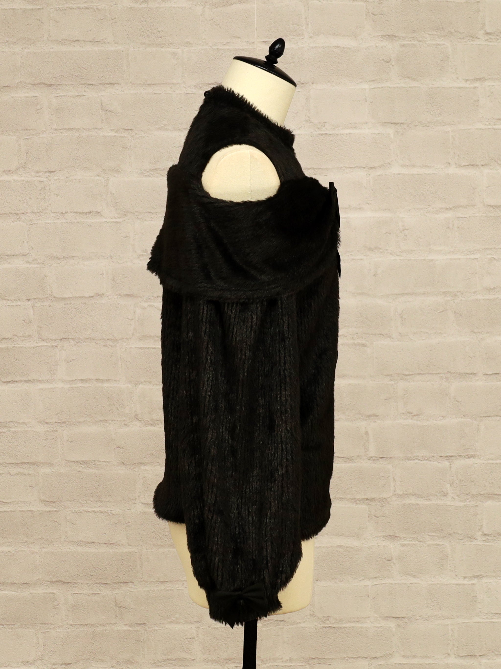 オープンショルダーリボンニットトップス |Amavel(アマベル)公式サイト