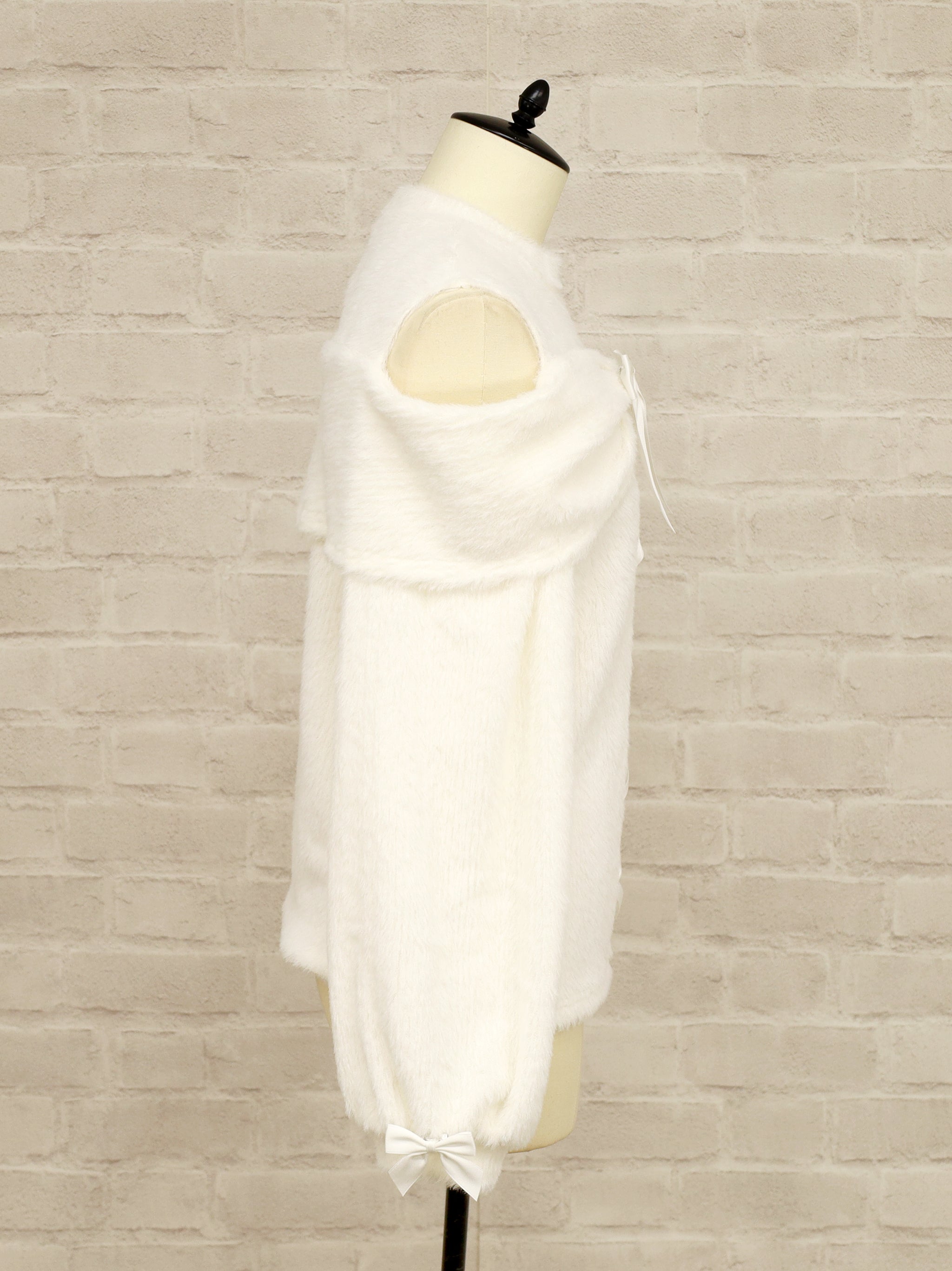 オープンショルダーリボンニットトップス |Amavel(アマベル)公式サイト