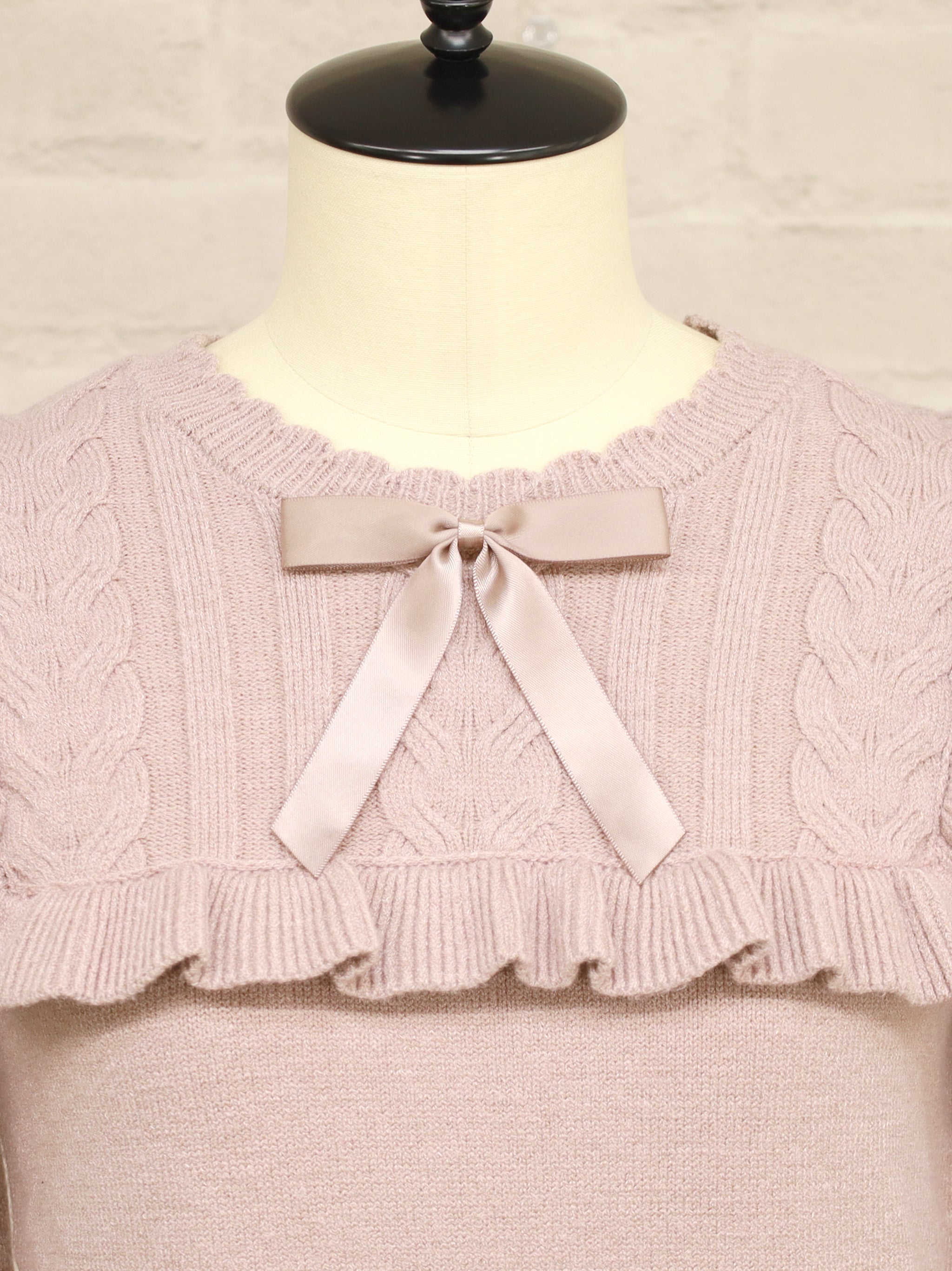 ヨークフリルニットトップス |Amavel(アマベル)公式サイト