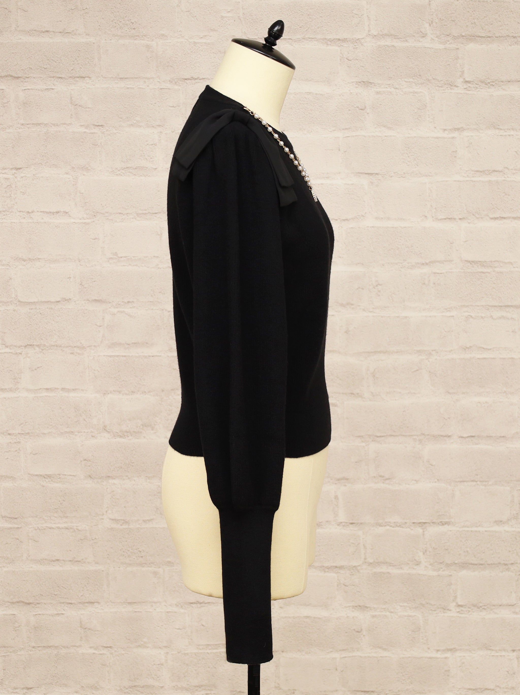 チェーンネックレスニットトップス |Amavel(アマベル)公式サイト