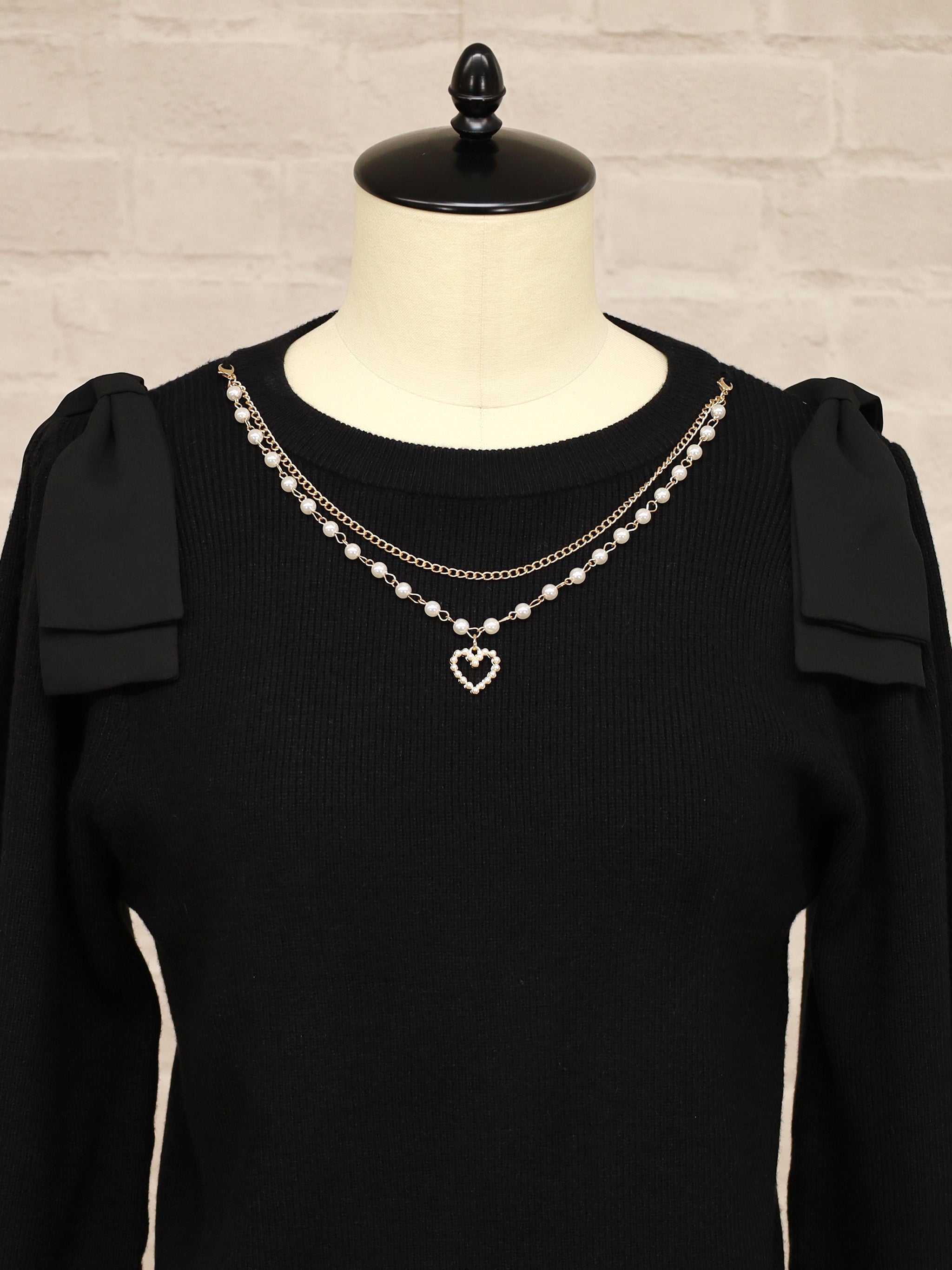 チェーンネックレスニットトップス |Amavel(アマベル)公式サイト