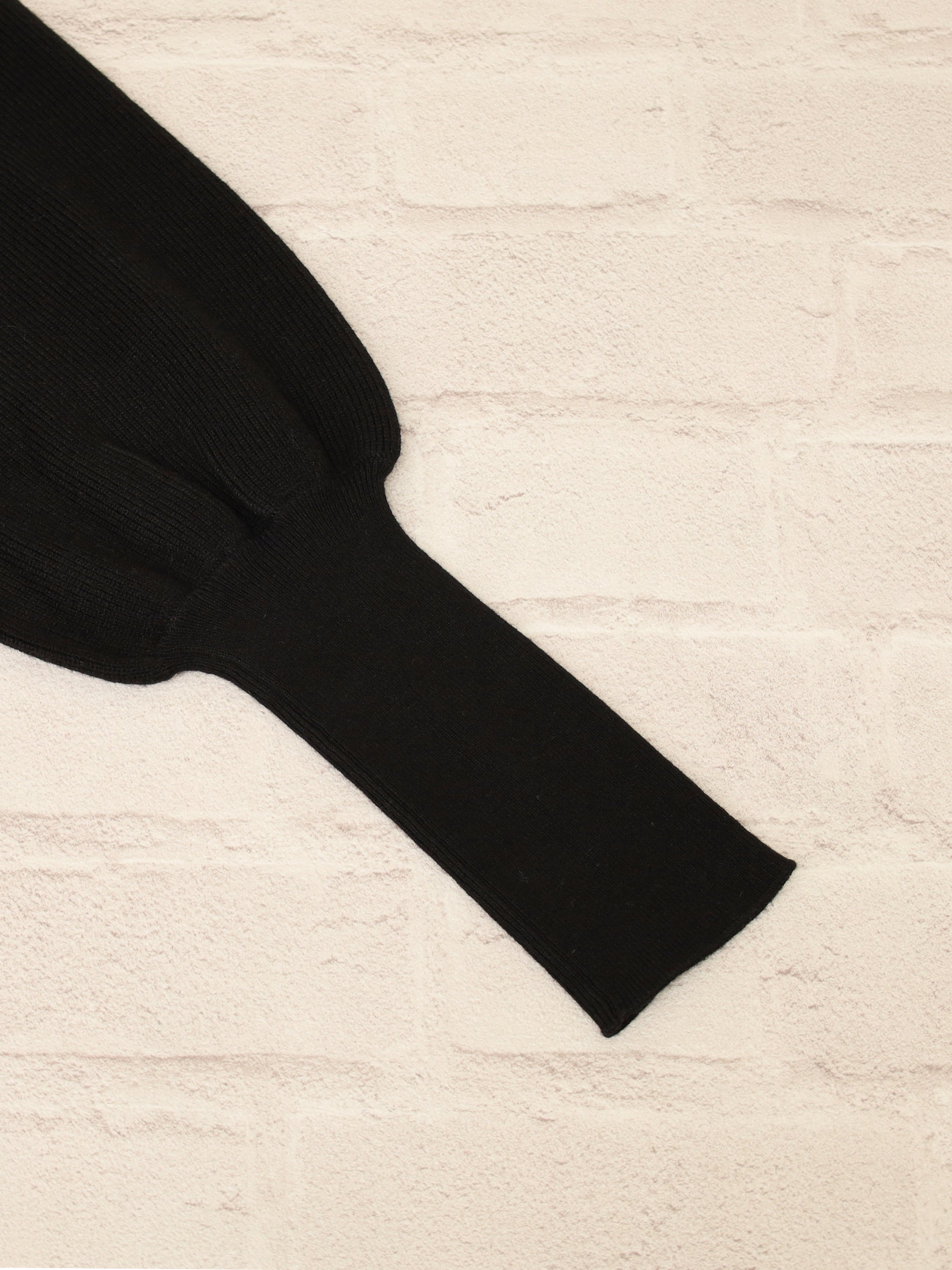 チェーンネックレスニットトップス |Amavel(アマベル)公式サイト