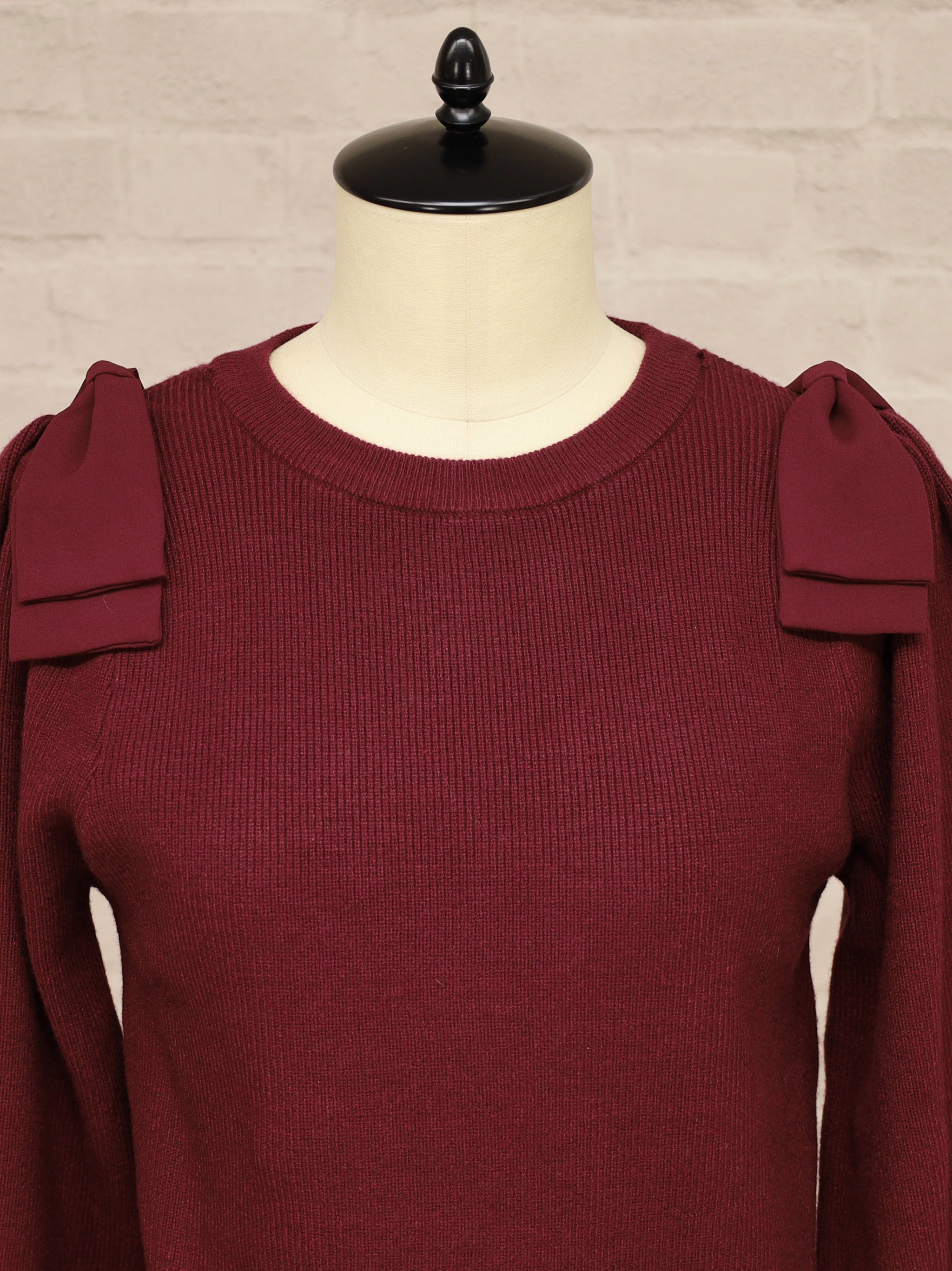 チェーンネックレスニットトップス |Amavel(アマベル)公式サイト