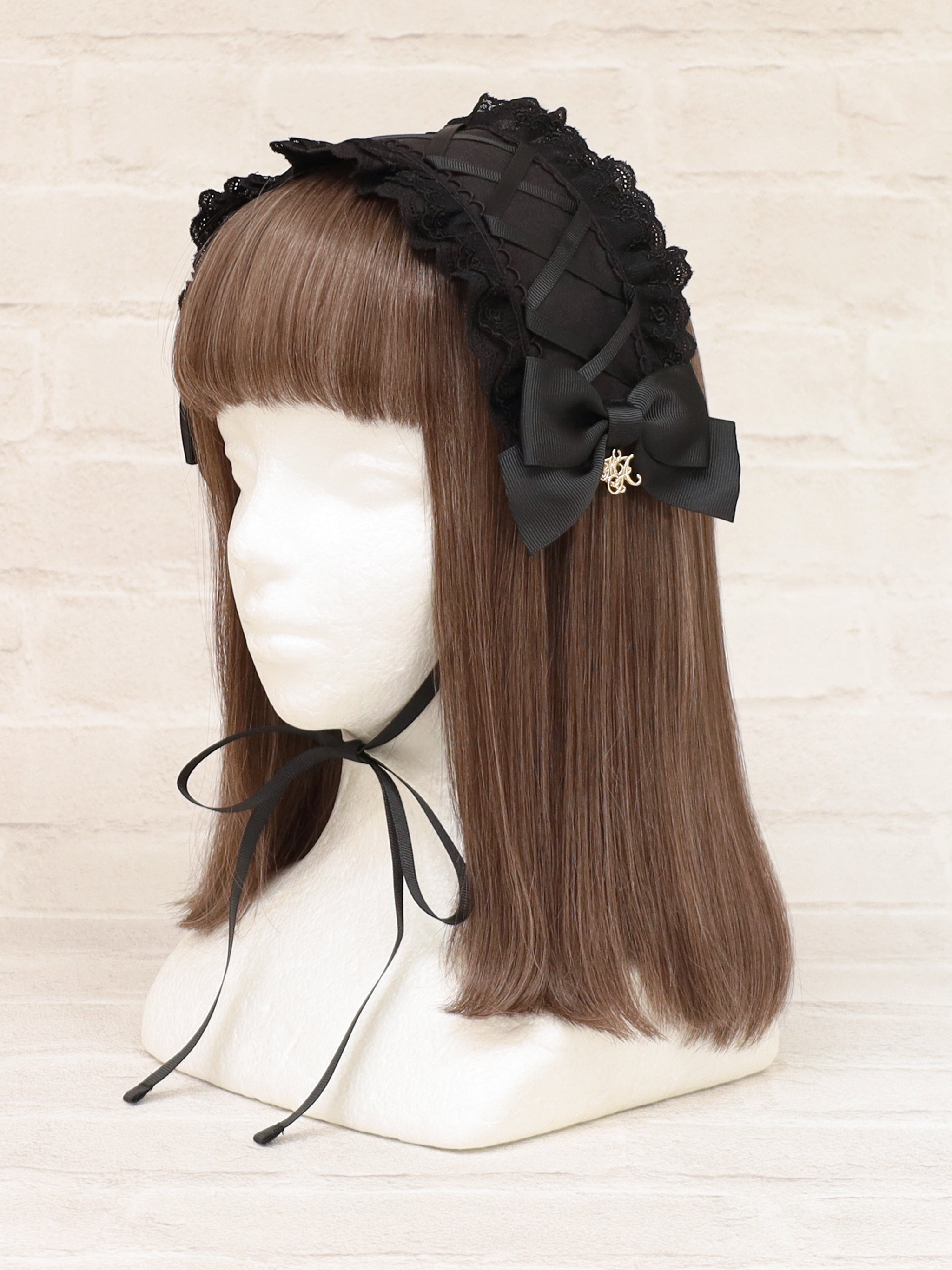 モノグラムチャーム付ヘッドドレス ブラック(Black) FREE |Amavel(アマベル)公式サイト
