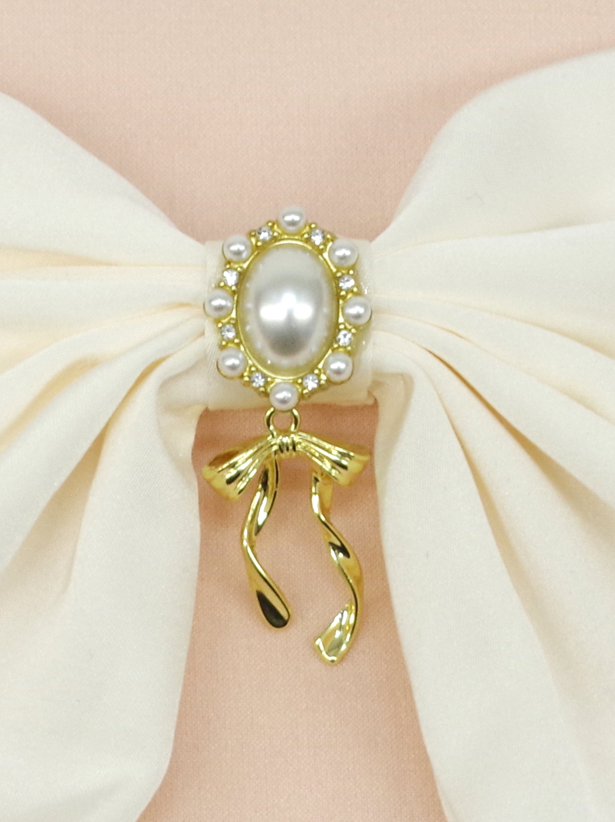 パール付ビッグリボンバレッタ |Amavel(アマベル)公式サイト