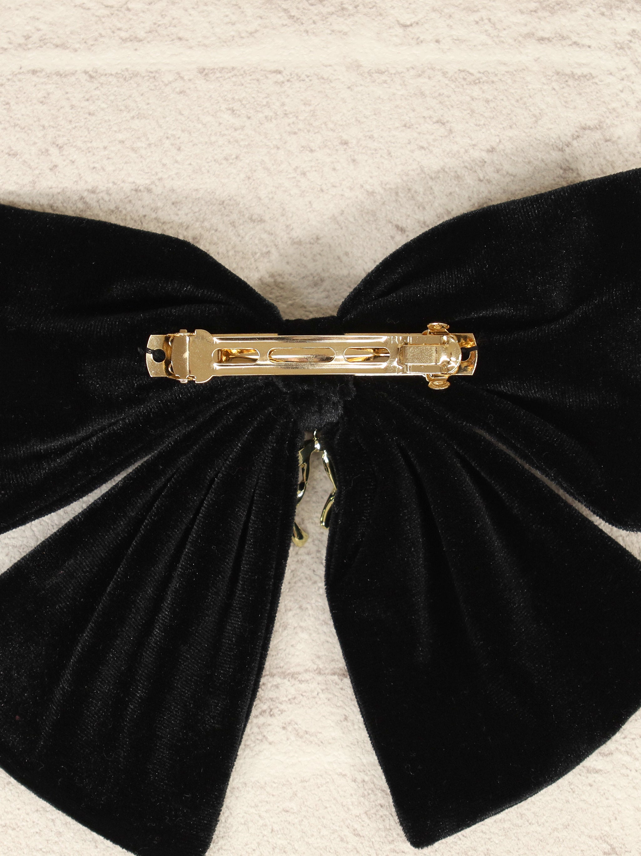 パール付ビッグリボンバレッタ |Amavel(アマベル)公式サイト