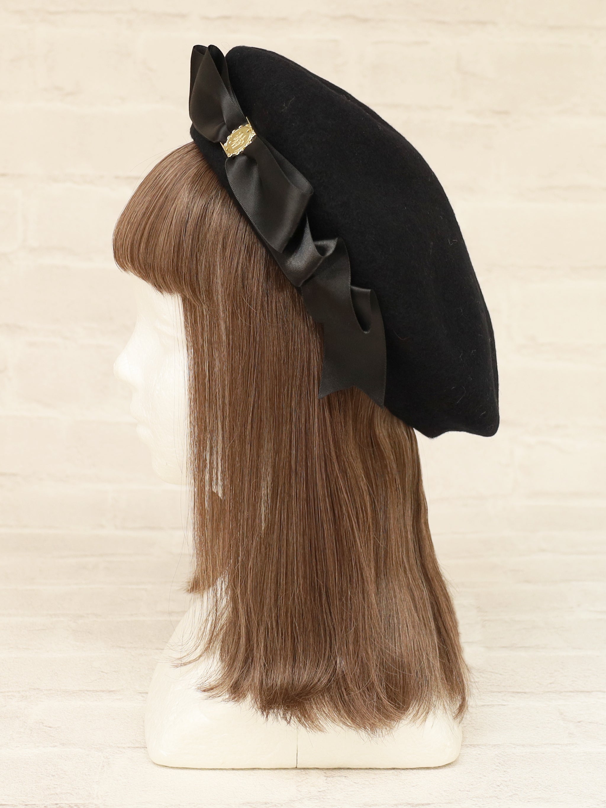 モノグラムバックル付フロントリボンフェルトベレー |Amavel(アマベル)公式サイト