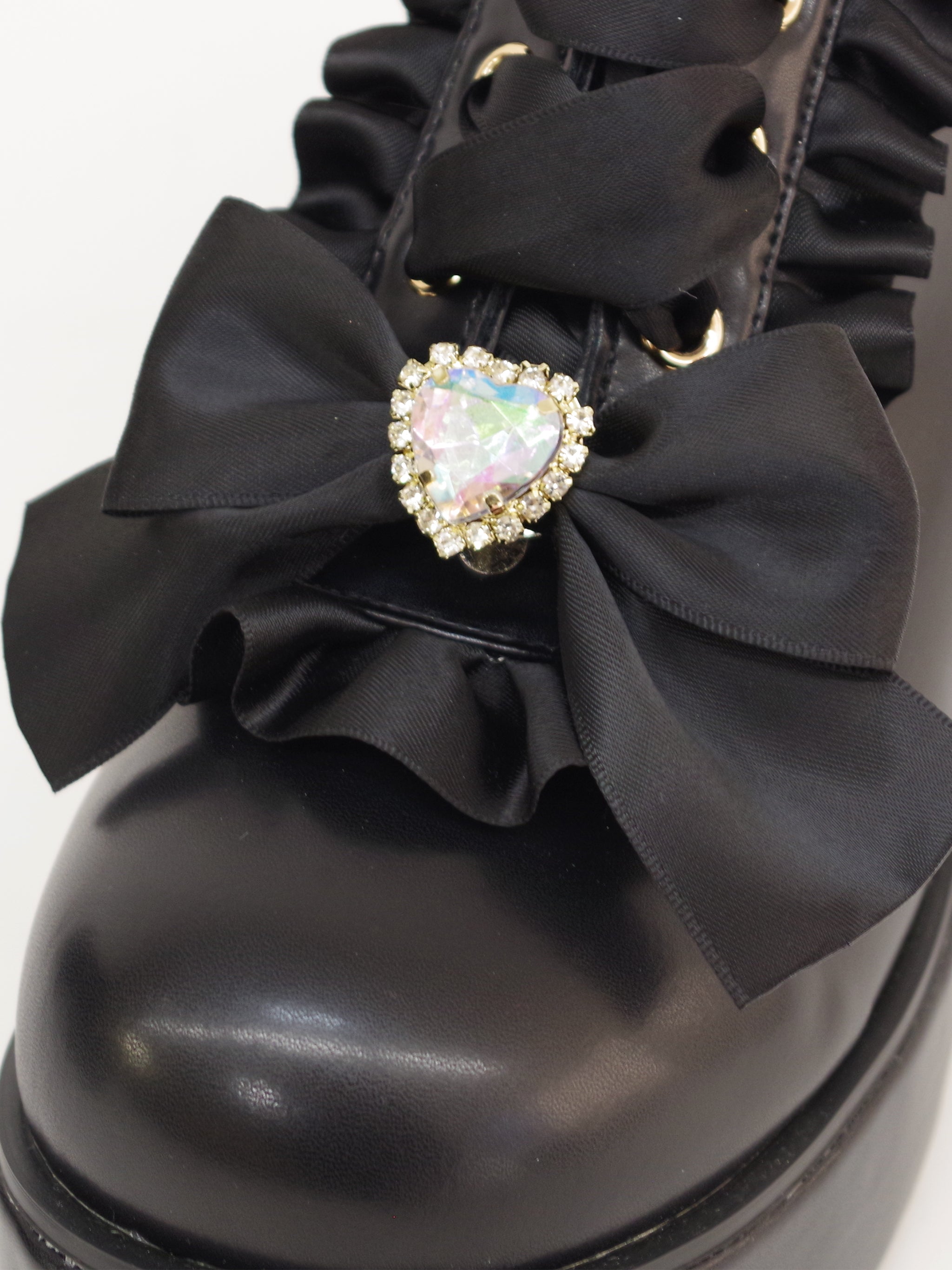 ビジューリボン付フリルシューズ |Amavel(アマベル)公式サイト