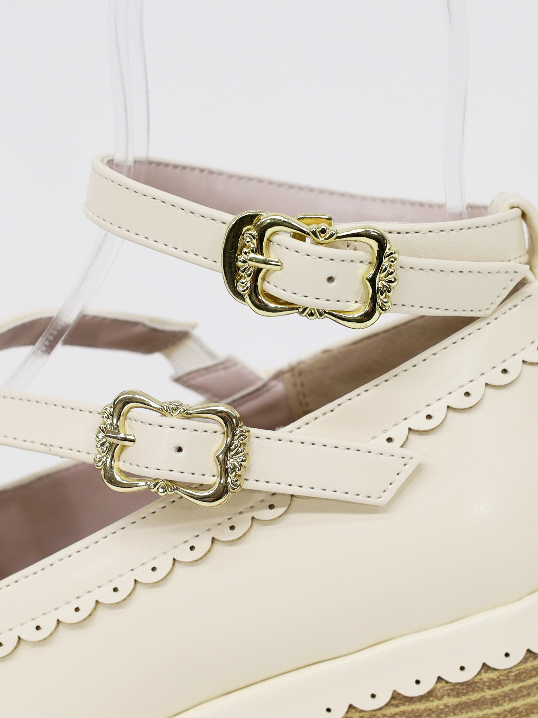 スカラップリボンウッドソールクロスパンプス |Amavel(アマベル)公式サイト