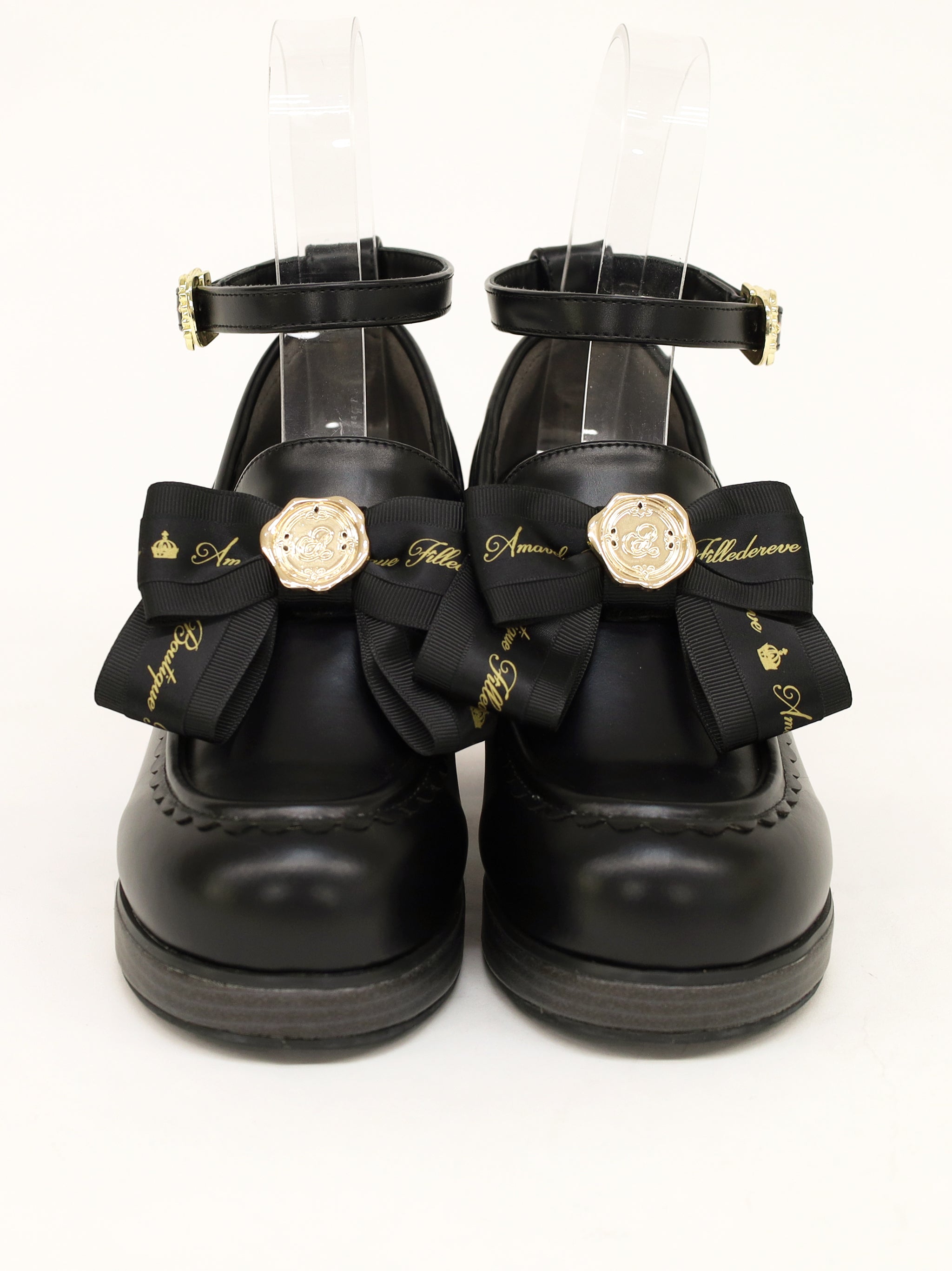 【メンバーズセール対象】シーリングチャーム付ヒールローファーパンプス |Amavel(アマベル)公式サイト