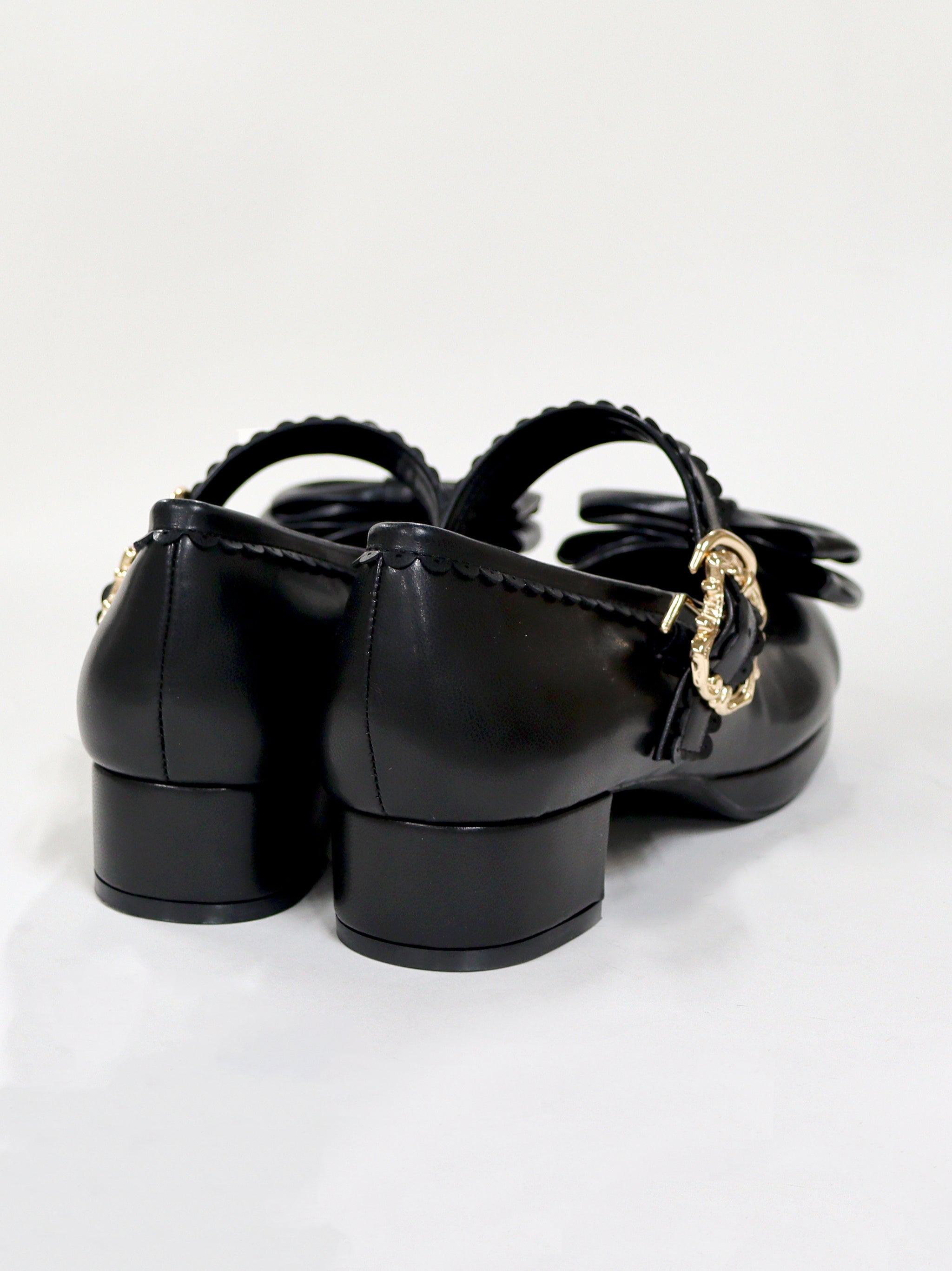 リボン付スカラップパンプス |Amavel(アマベル)公式サイト