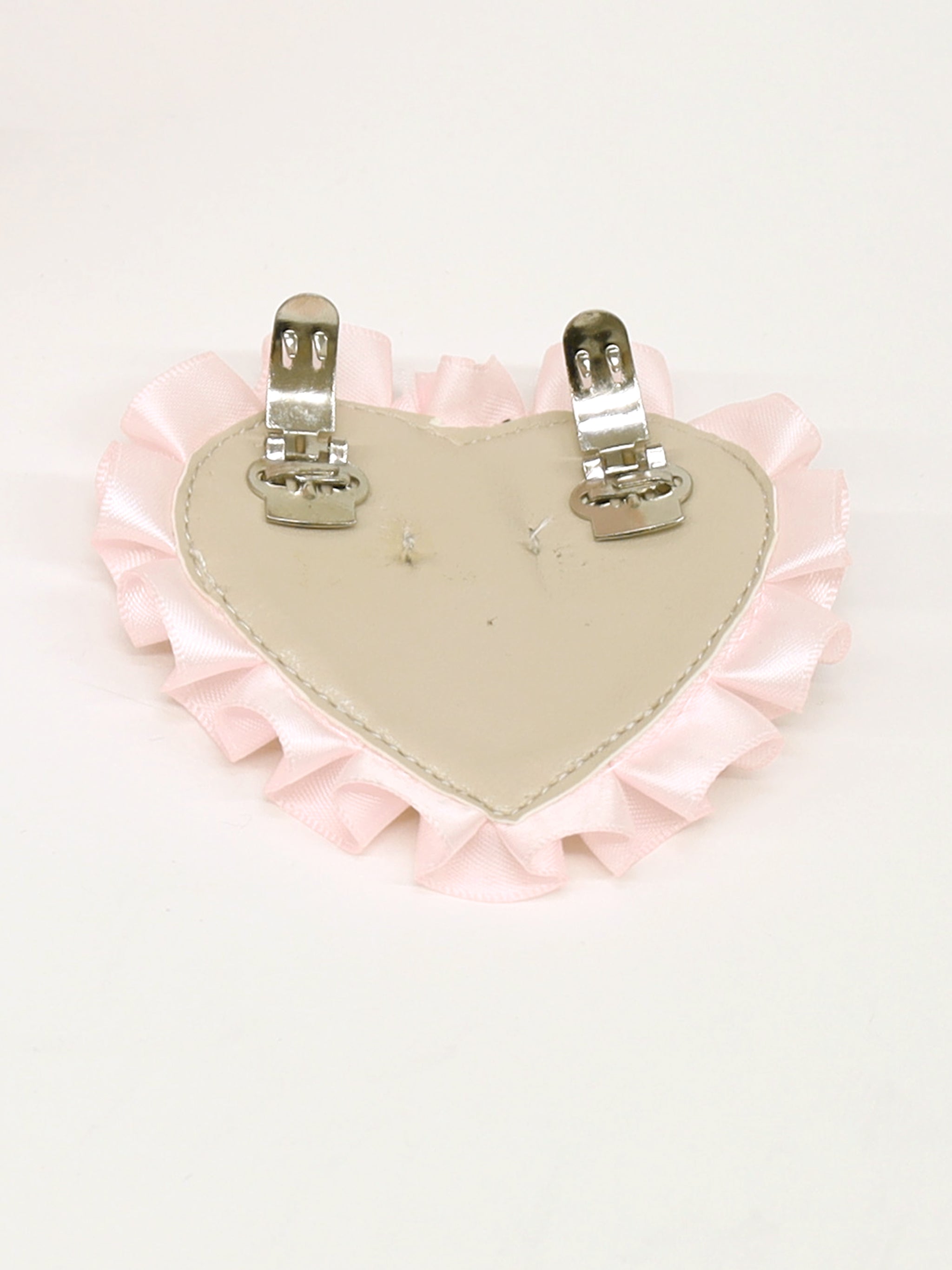 ハートリボンクロスパンプス |Amavel(アマベル)公式サイト