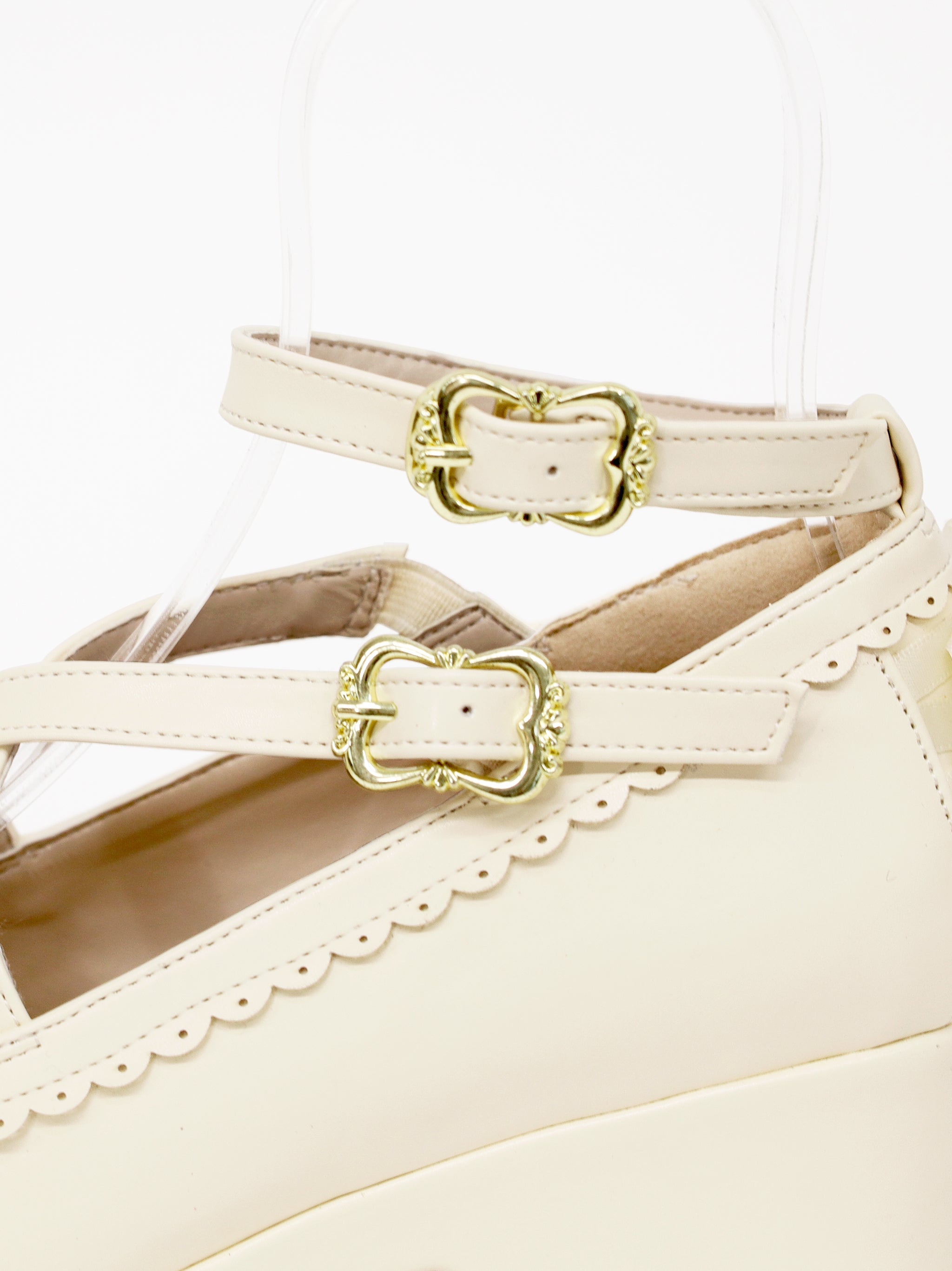 ハートリボンクロスパンプス |Amavel(アマベル)公式サイト