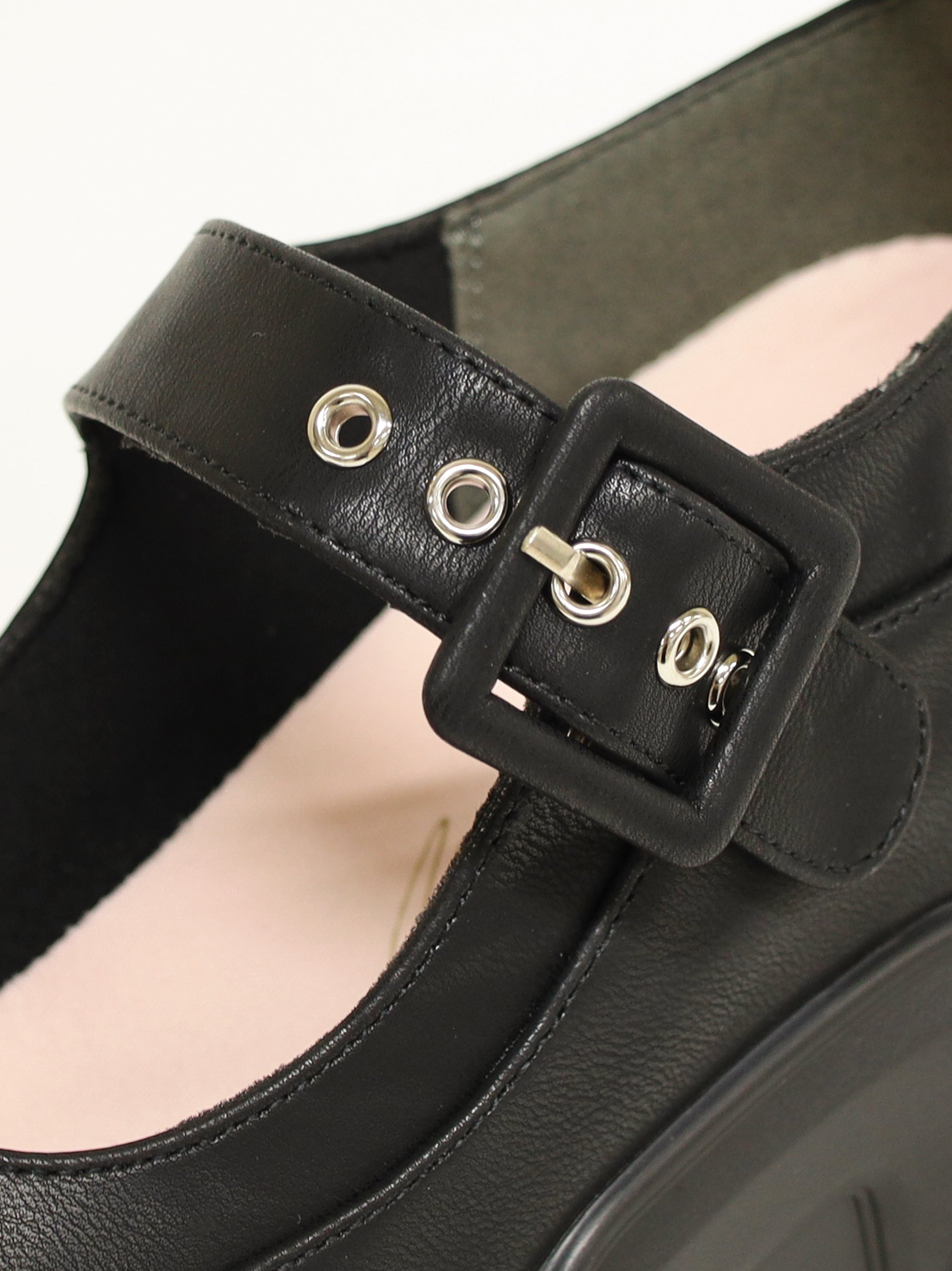 スニーカーパンプス |Amavel(アマベル)公式サイト