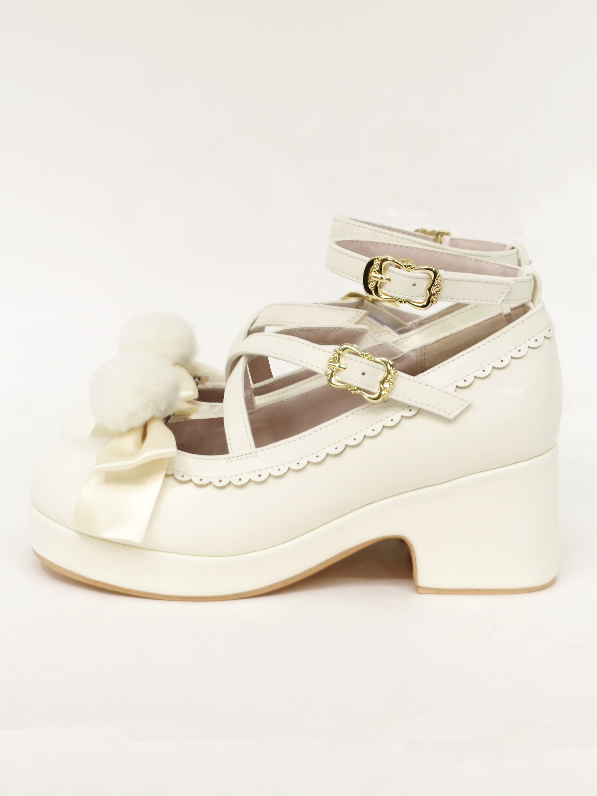 ファーリボン付クロスパンプス |Amavel(アマベル)公式サイト