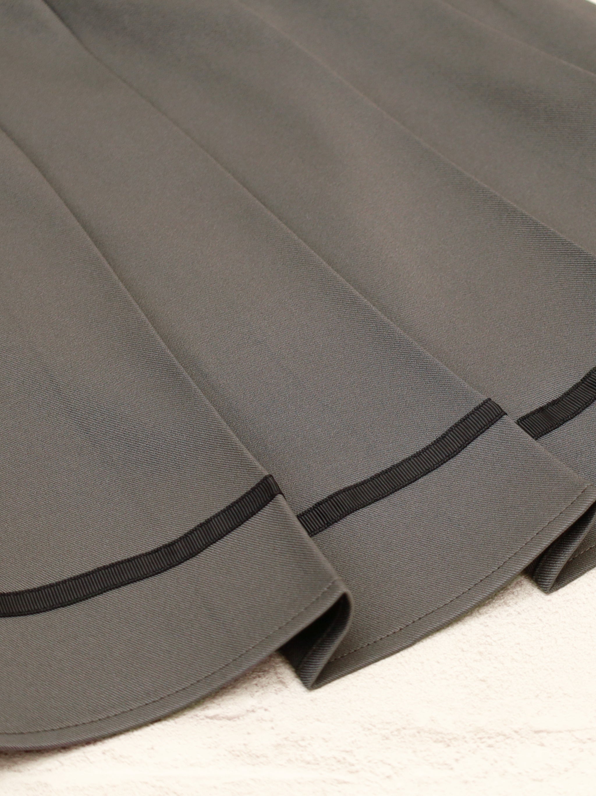 Brave Heart レイヤードプリーツワンピース |Amavel(アマベル)公式サイト