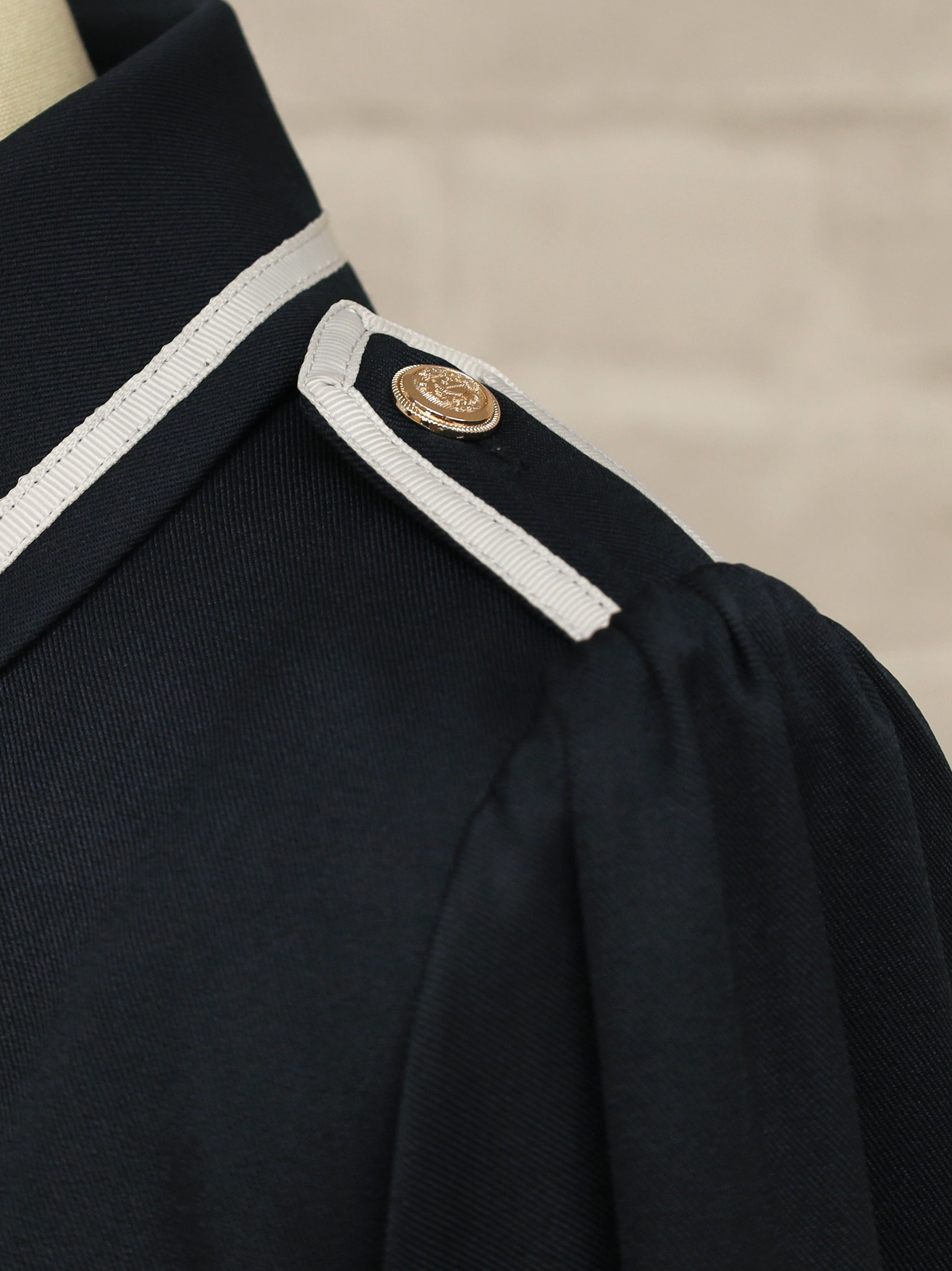 Brave Heart レイヤードプリーツワンピース |Amavel(アマベル)公式サイト