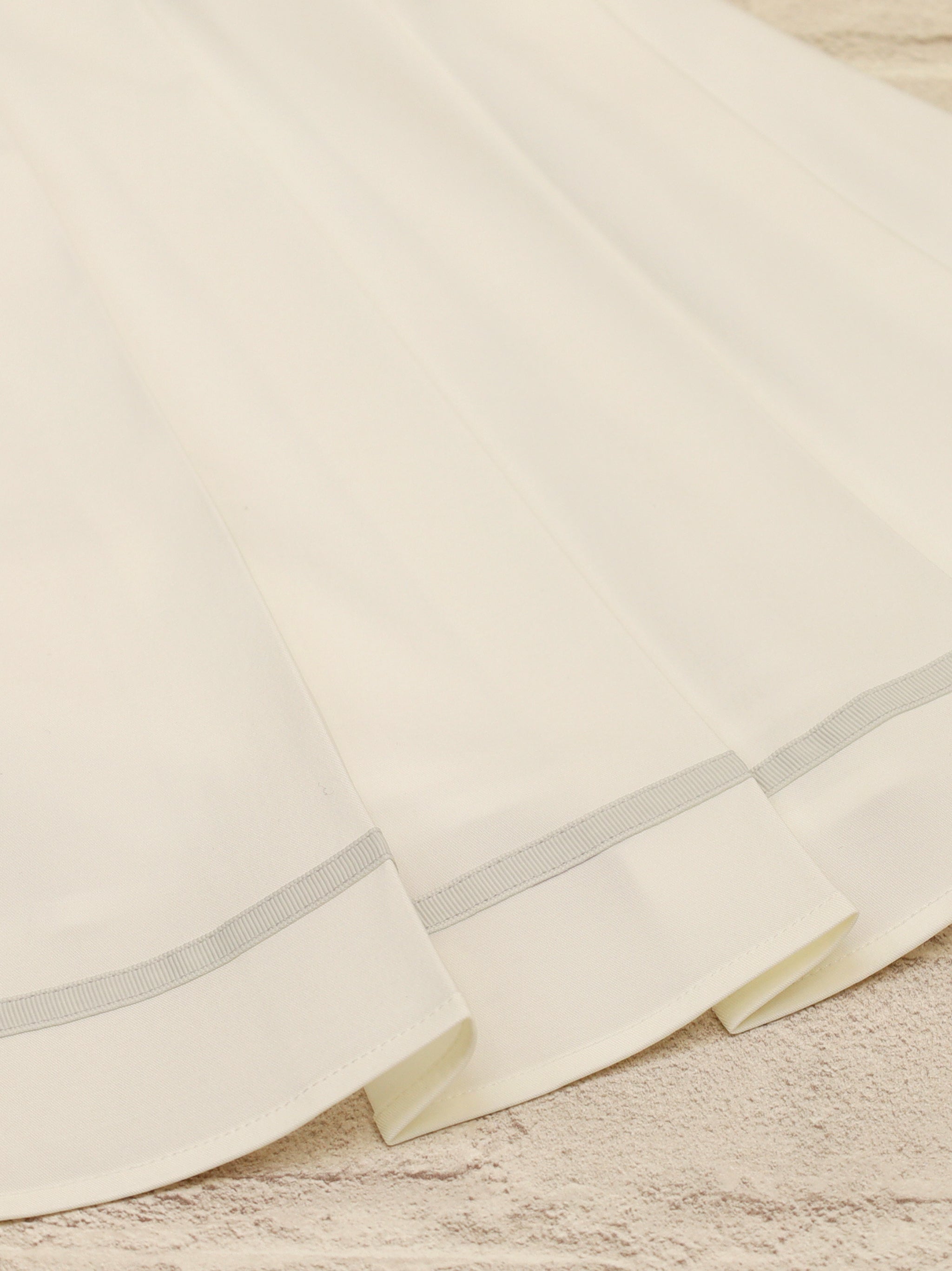 Brave Heart レイヤードプリーツワンピース |Amavel(アマベル)公式サイト