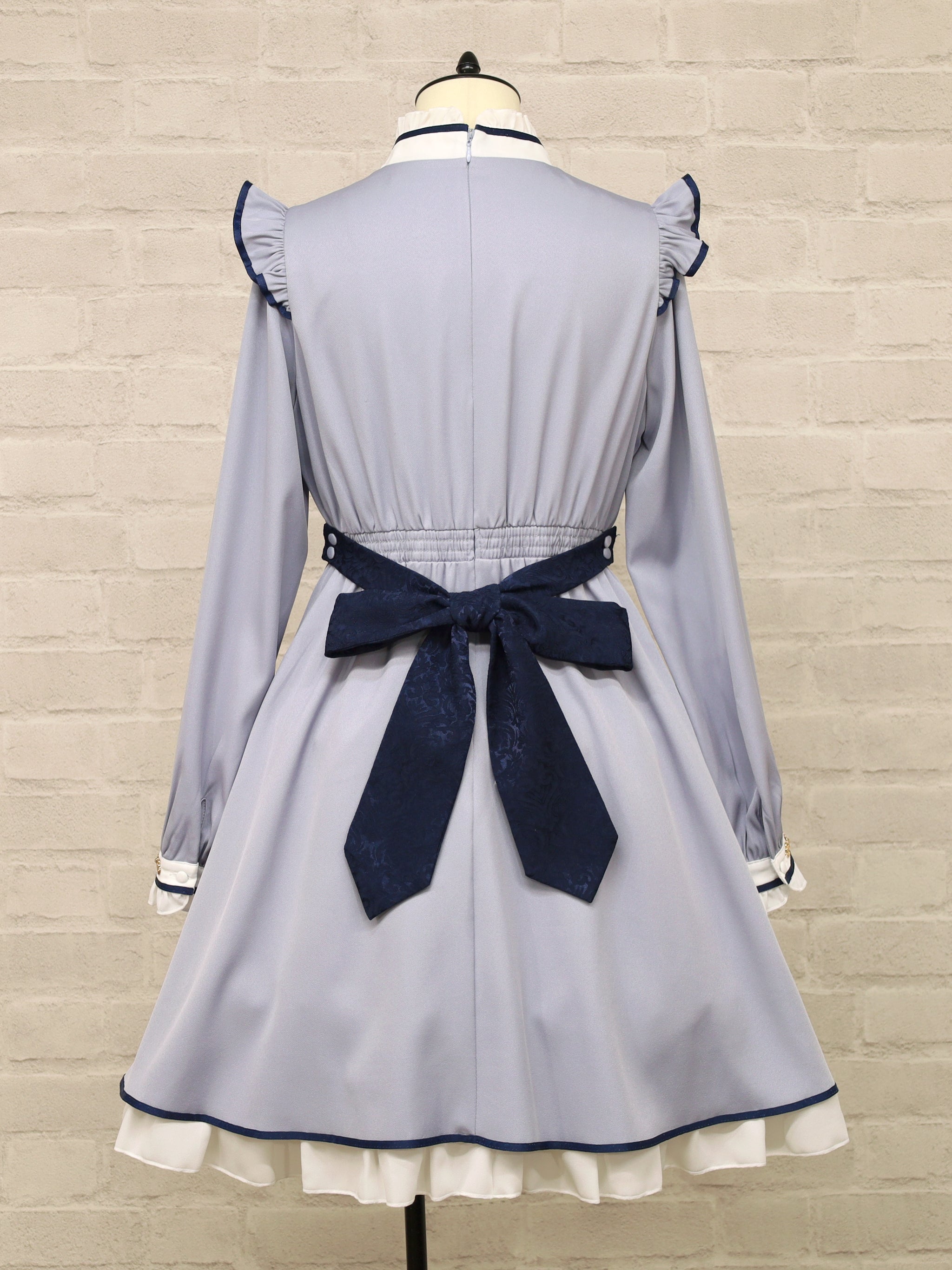 鈴飾りと春小梅のチャイナワンピース |Amavel(アマベル)公式サイト