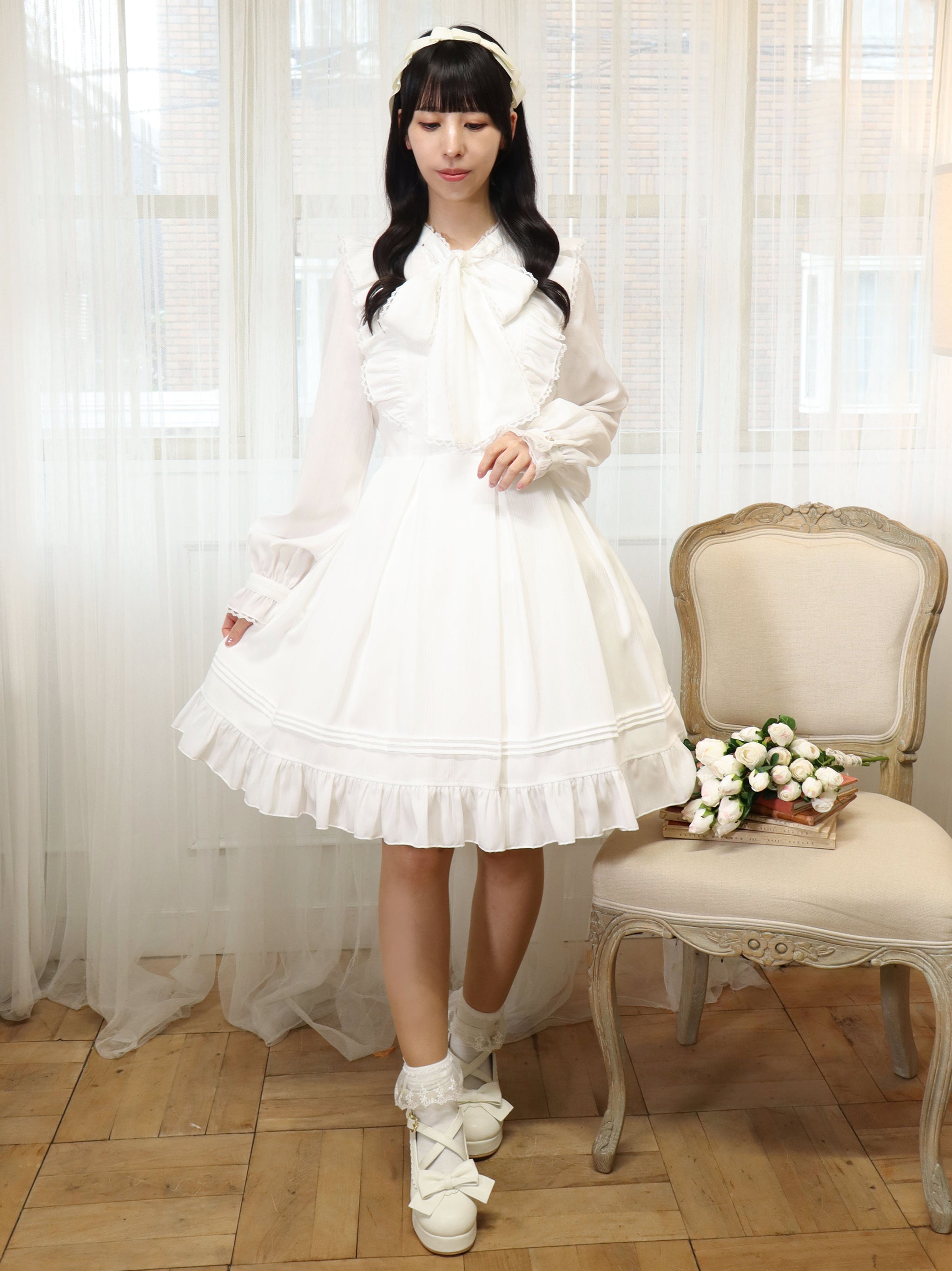 Frill Lace ボウタイワンピース アイボリー(Ivory) FREE |Amavel(アマベル)公式サイト