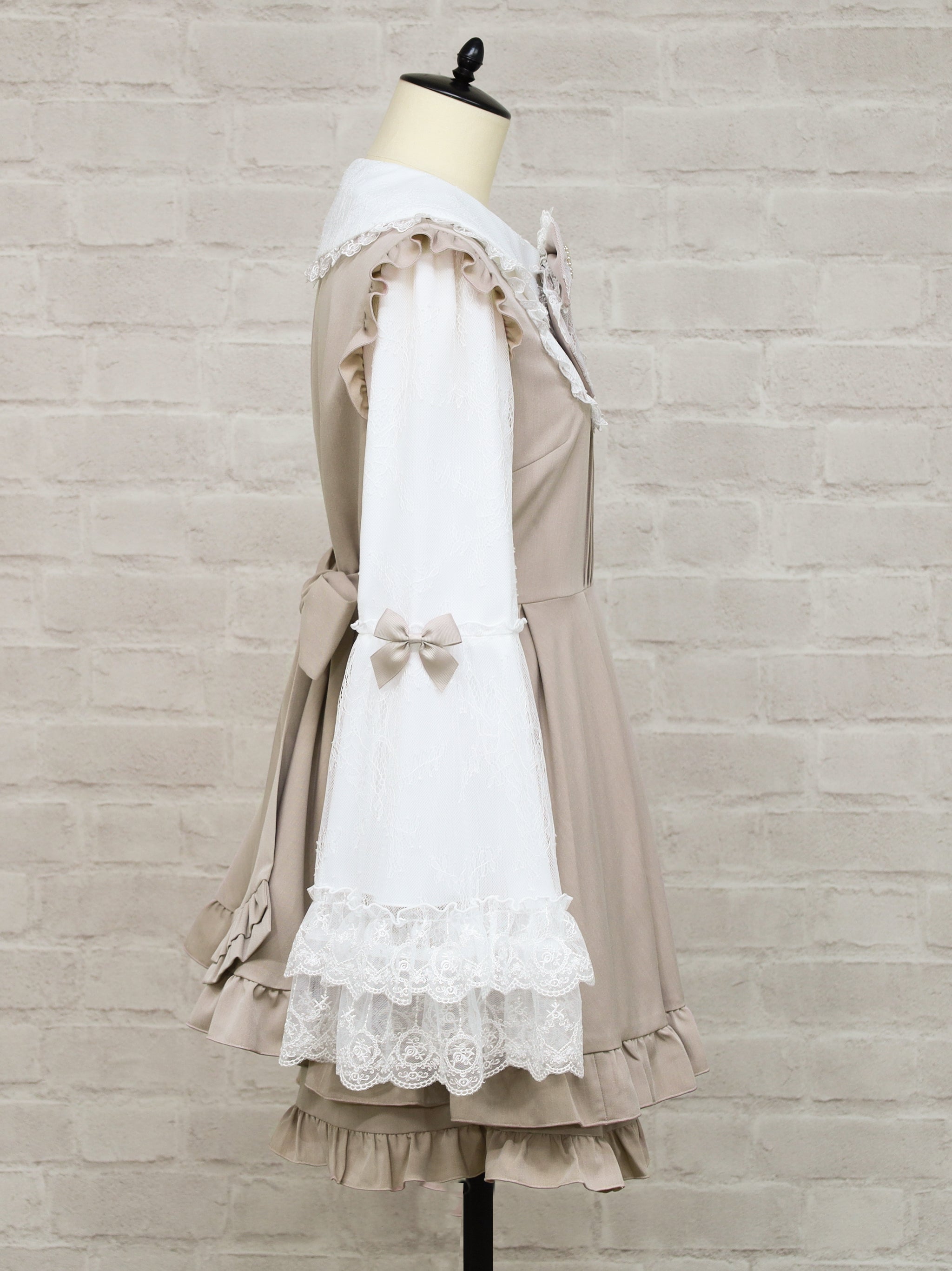 【入庫次第旧品番を非表示にして公開する】Princess Sleeves セットアップ |Amavel(アマベル)公式サイト