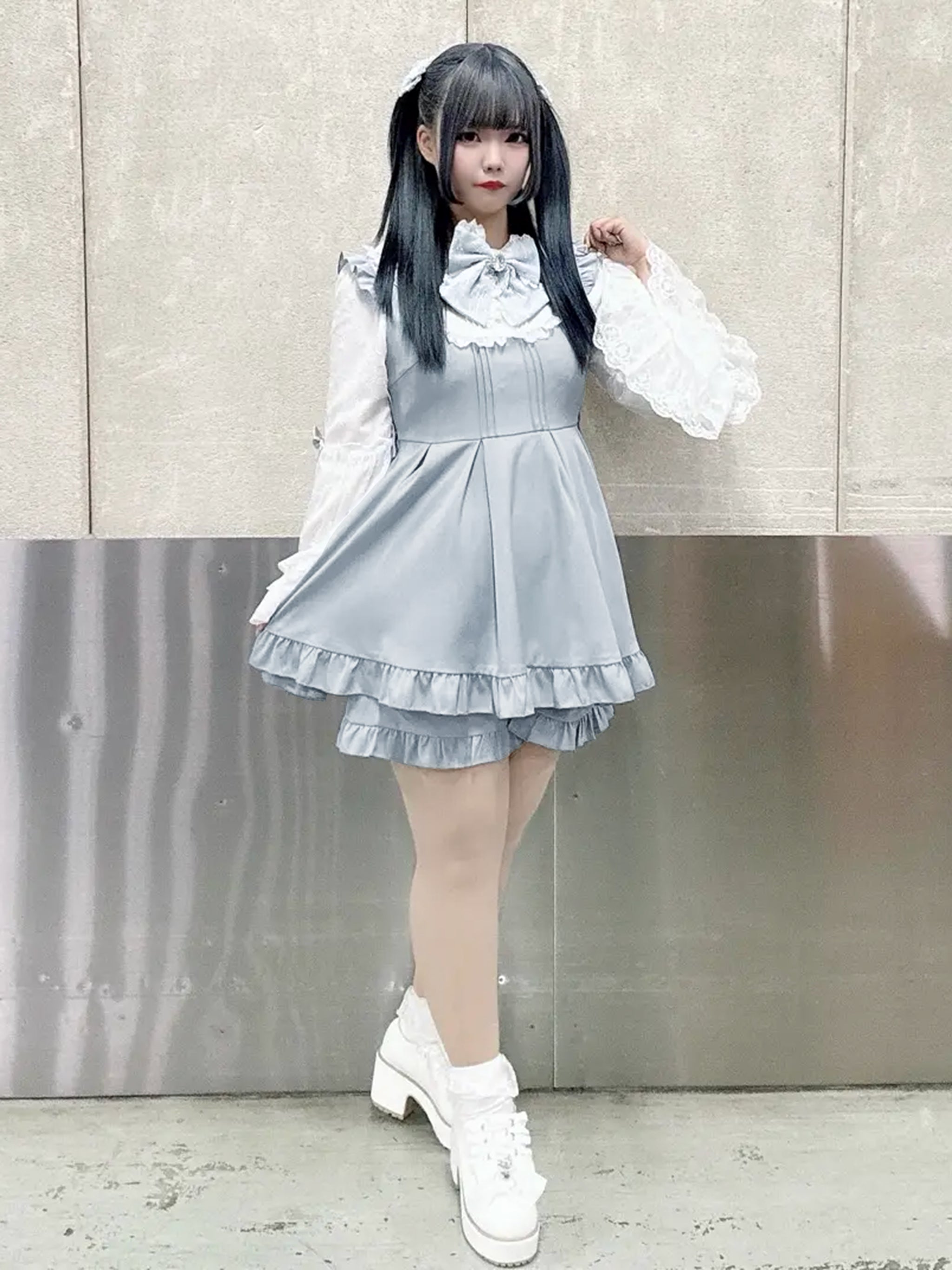 【入庫次第旧品番を非表示にして公開する】Princess Sleeves セットアップ サックス(SaxeBlue) FREE |Amavel(アマベル)公式サイト