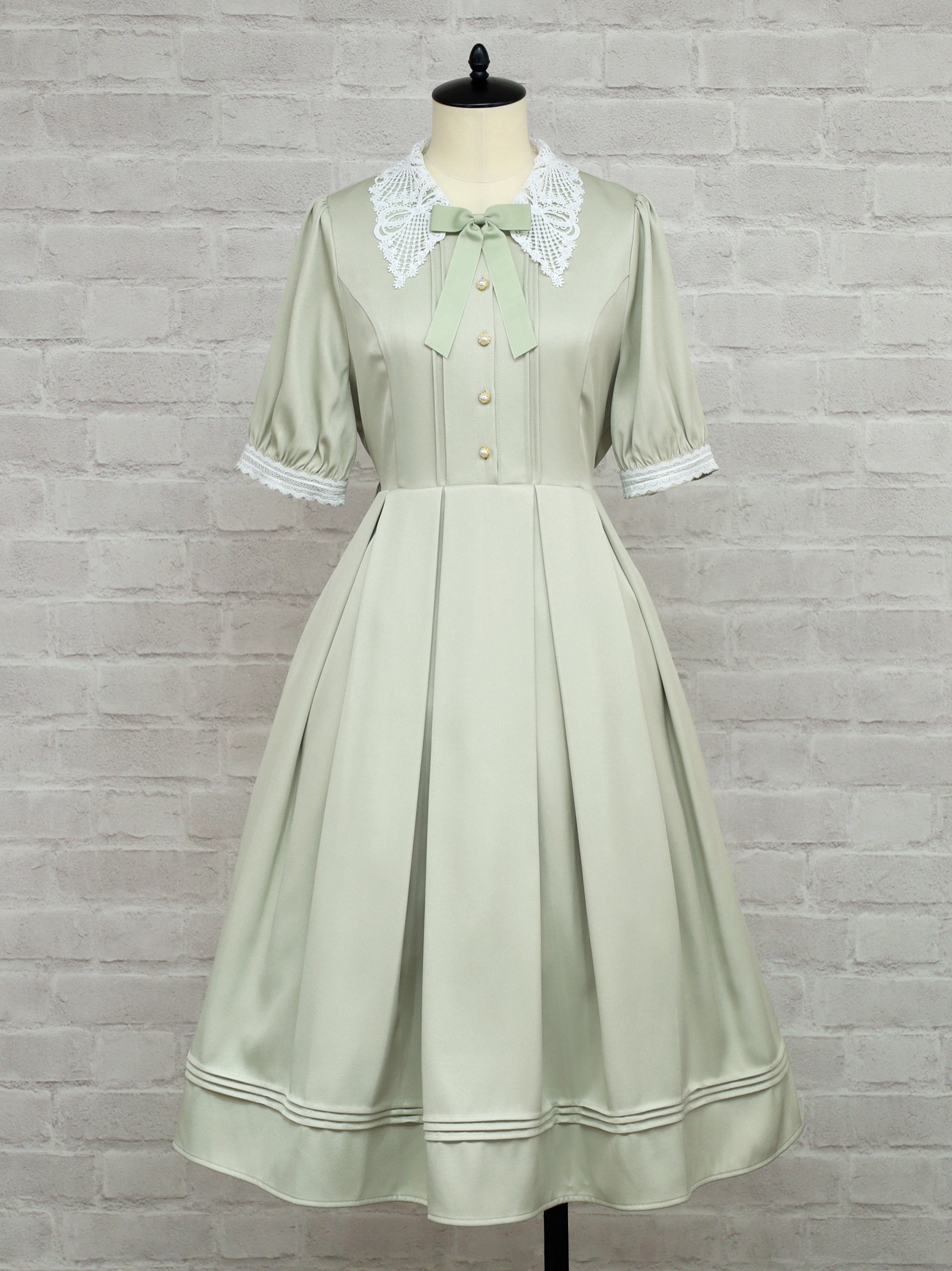 Robe Camille ワンピース ミントグリーン(Mint Green) FREE |Amavel(アマベル)公式サイト