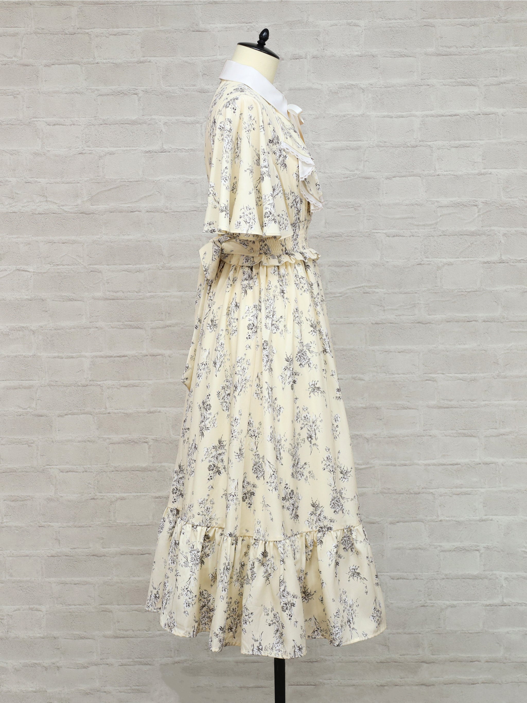 Floral Pattern ロングワンピース |Amavel(アマベル)公式サイト