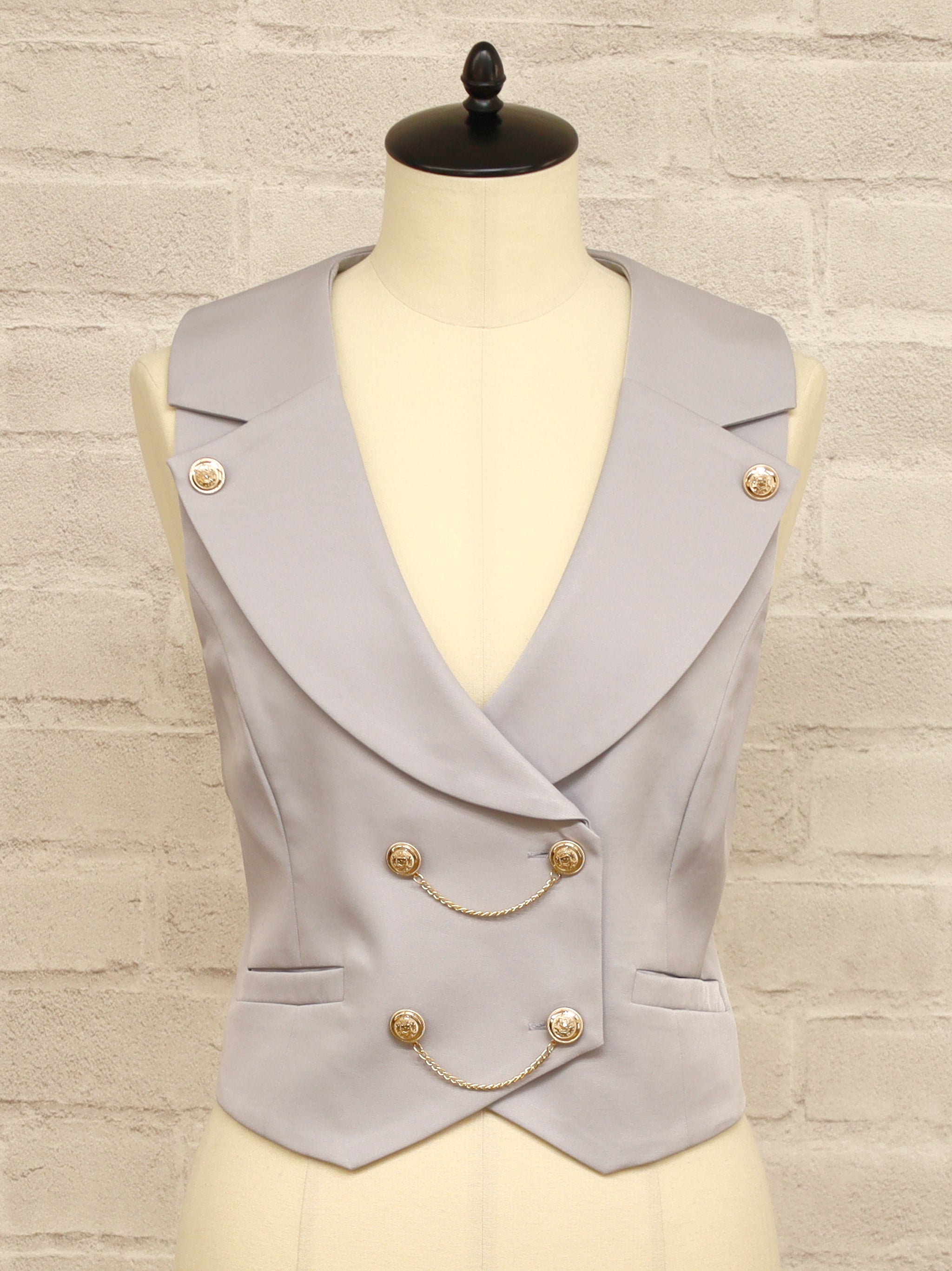 Stately Emblem ベスト グレー(Gray) FREE |Amavel(アマベル)公式サイト