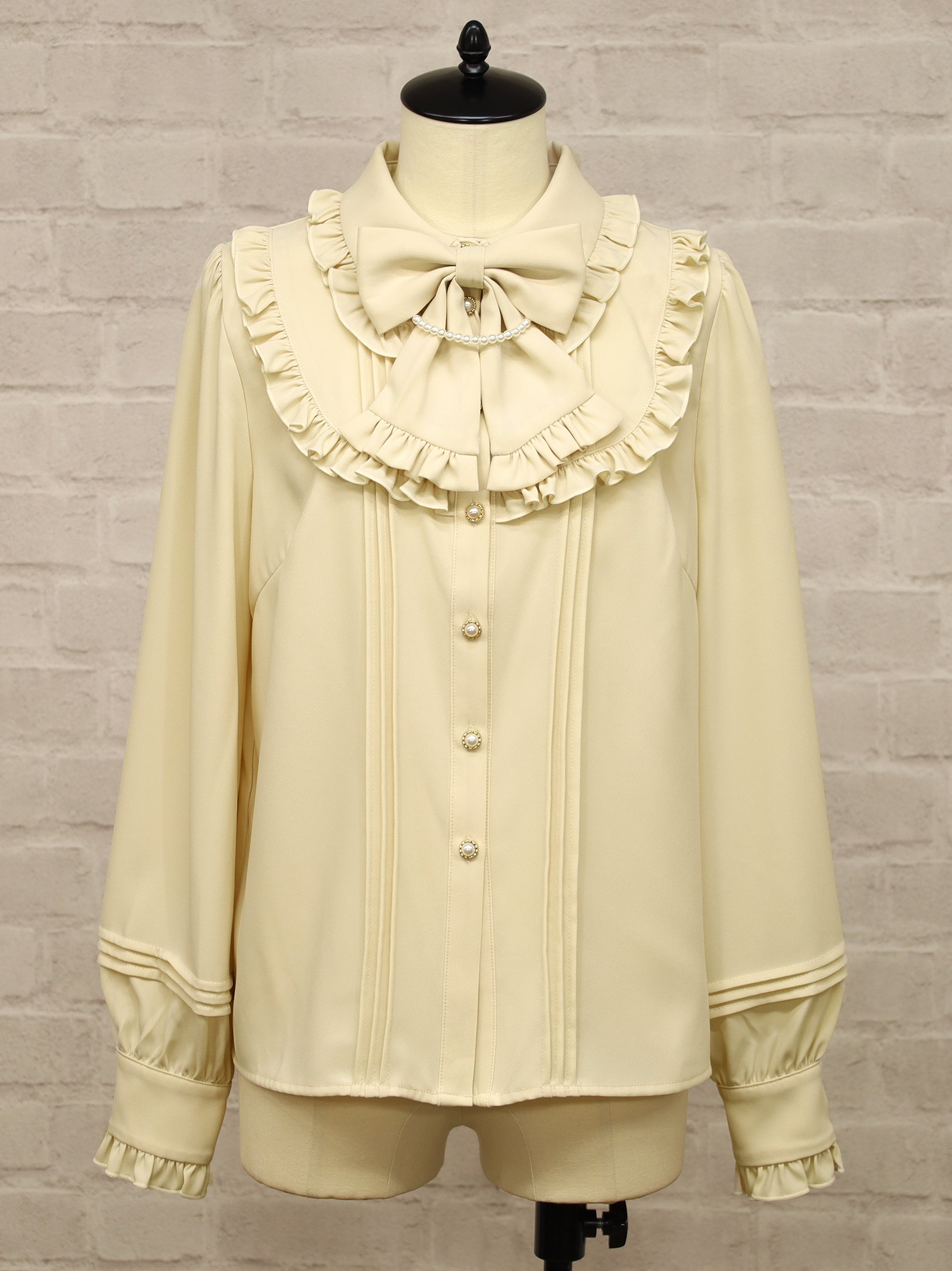 【選べるセットフェア対象】パールリボンブラウス ベージュ(Beige) FREE |Amavel(アマベル)公式サイト