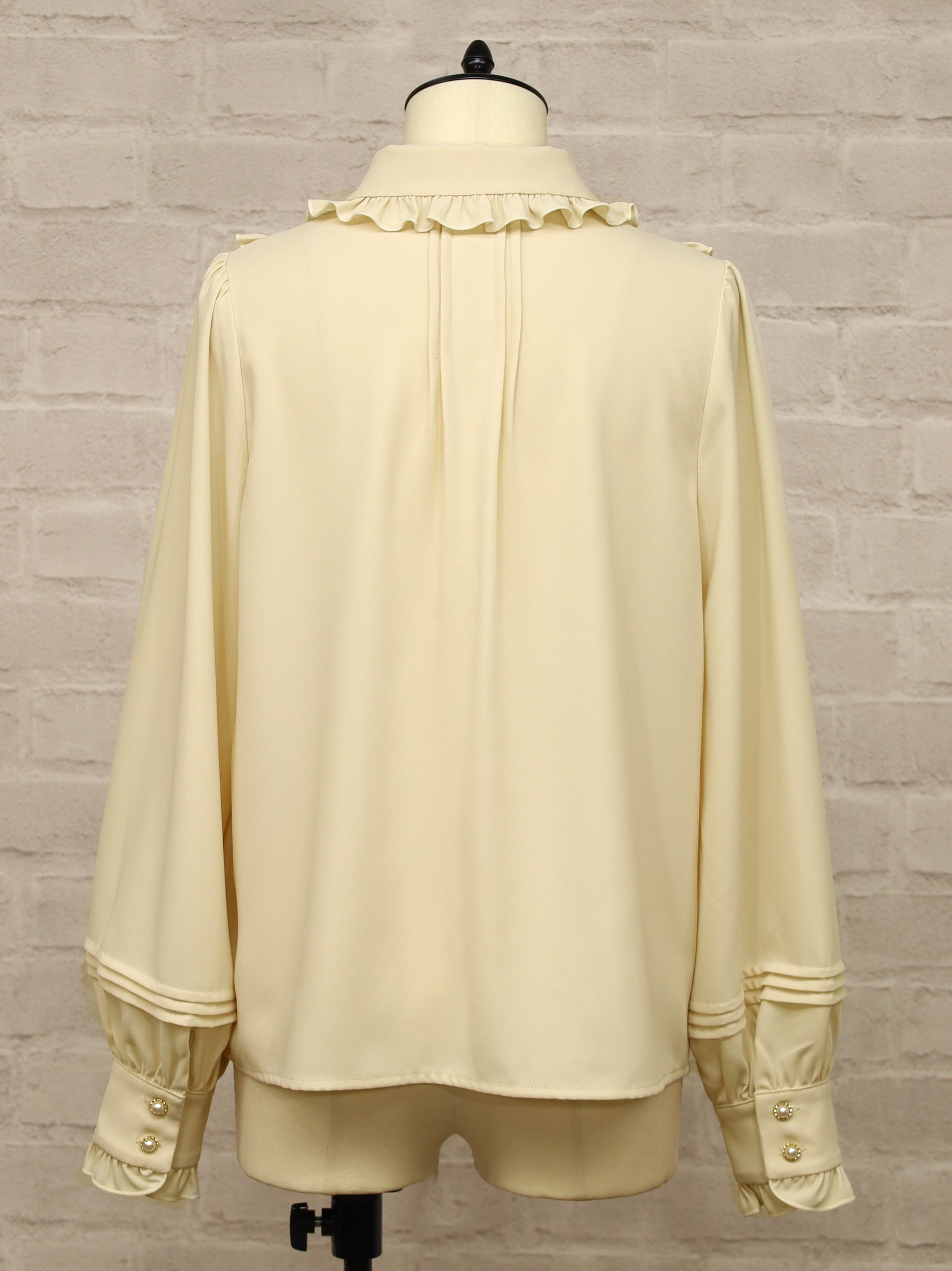 【選べるセットフェア対象】パールリボンブラウス |Amavel(アマベル)公式サイト