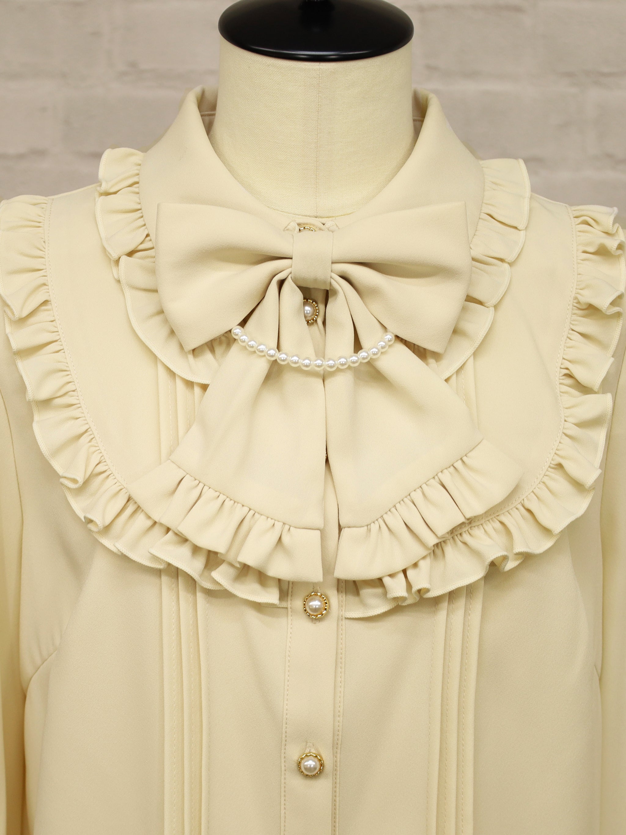 【選べるセットフェア対象】パールリボンブラウス |Amavel(アマベル)公式サイト