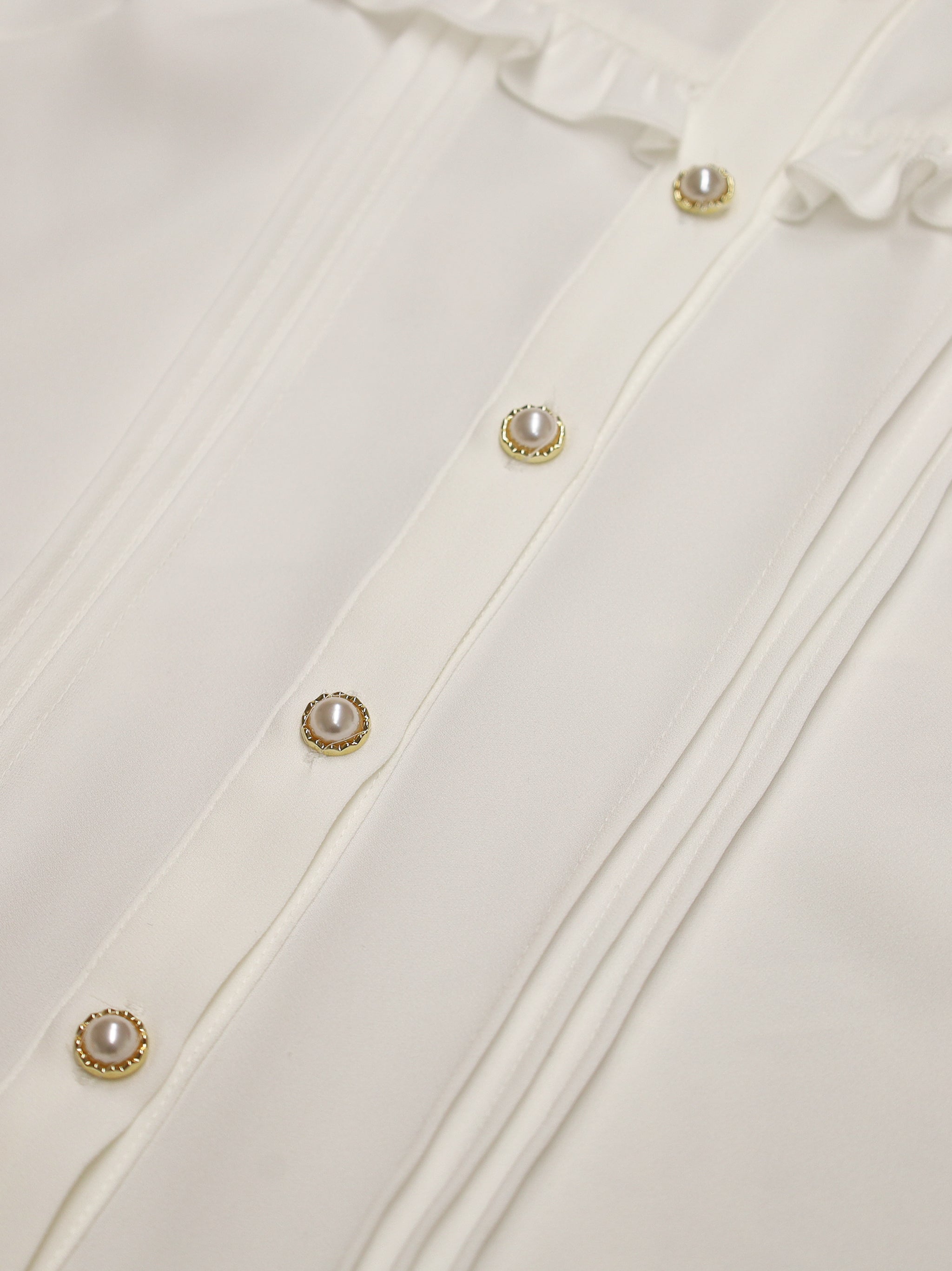 【選べるセットフェア対象】パールリボンブラウス |Amavel(アマベル)公式サイト