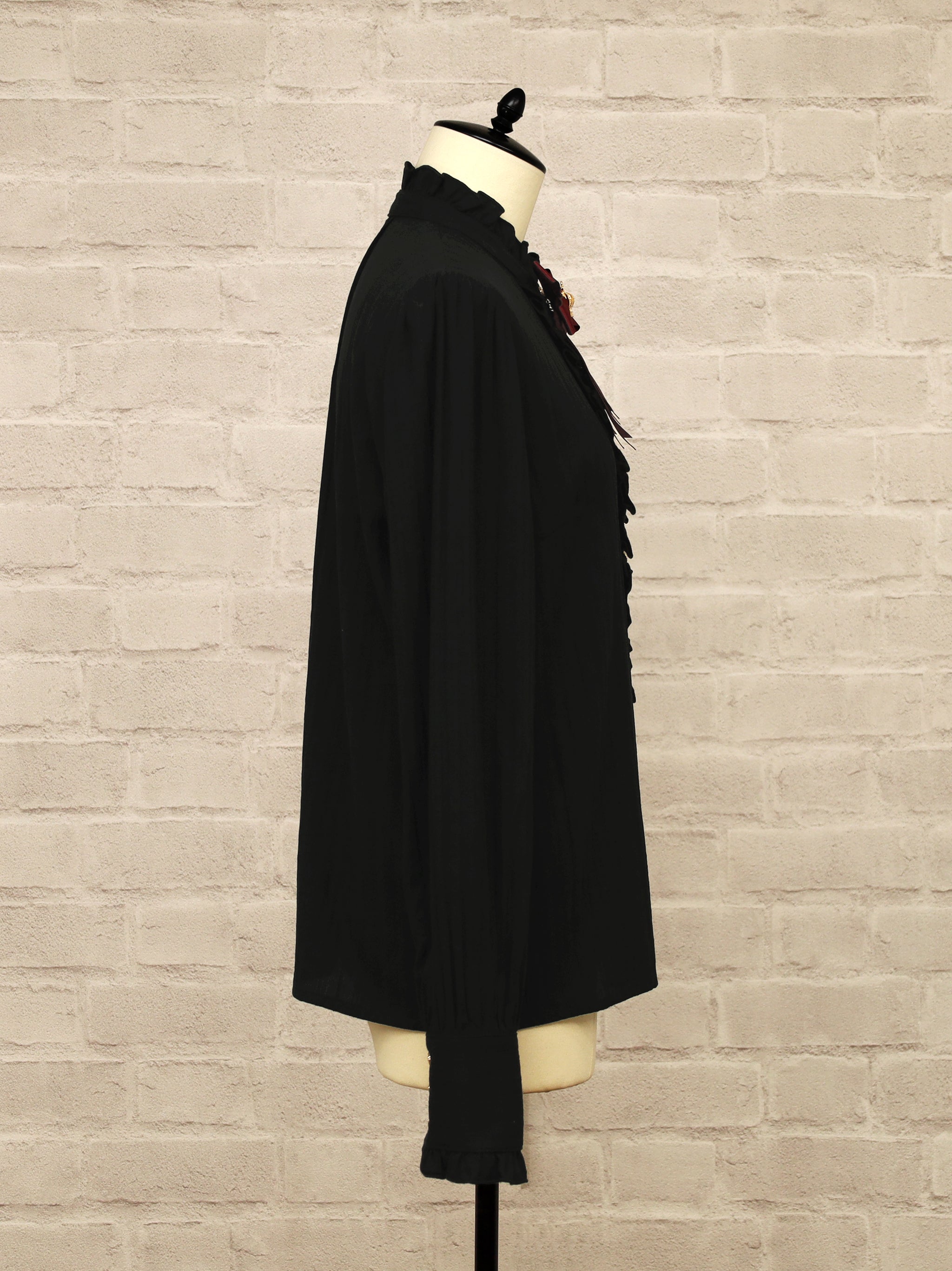 Majestic Knight フリルコットンブラウス |Amavel(アマベル)公式サイト