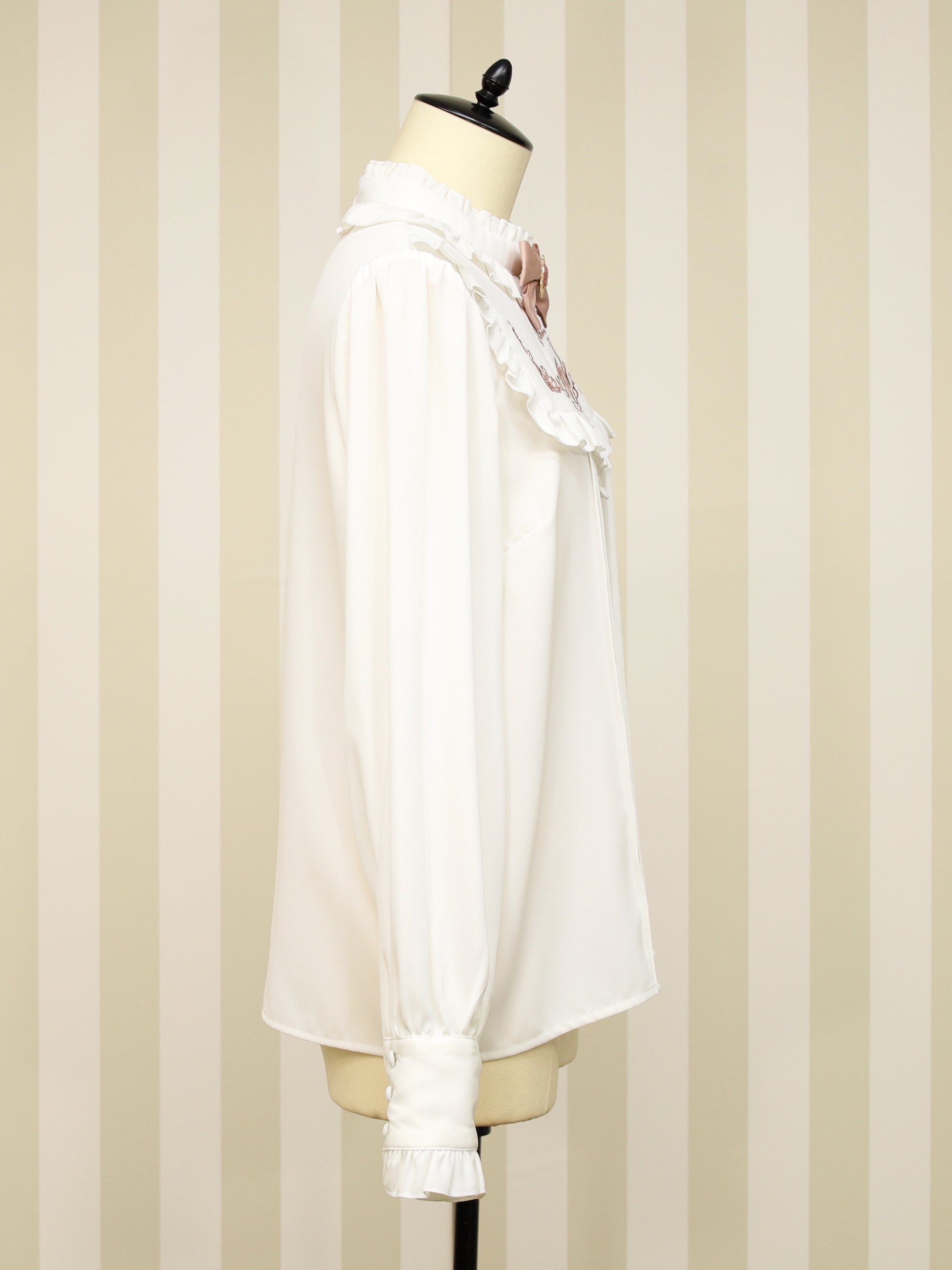 Romantic Märchen フリルブラウス |Amavel(アマベル)公式サイト