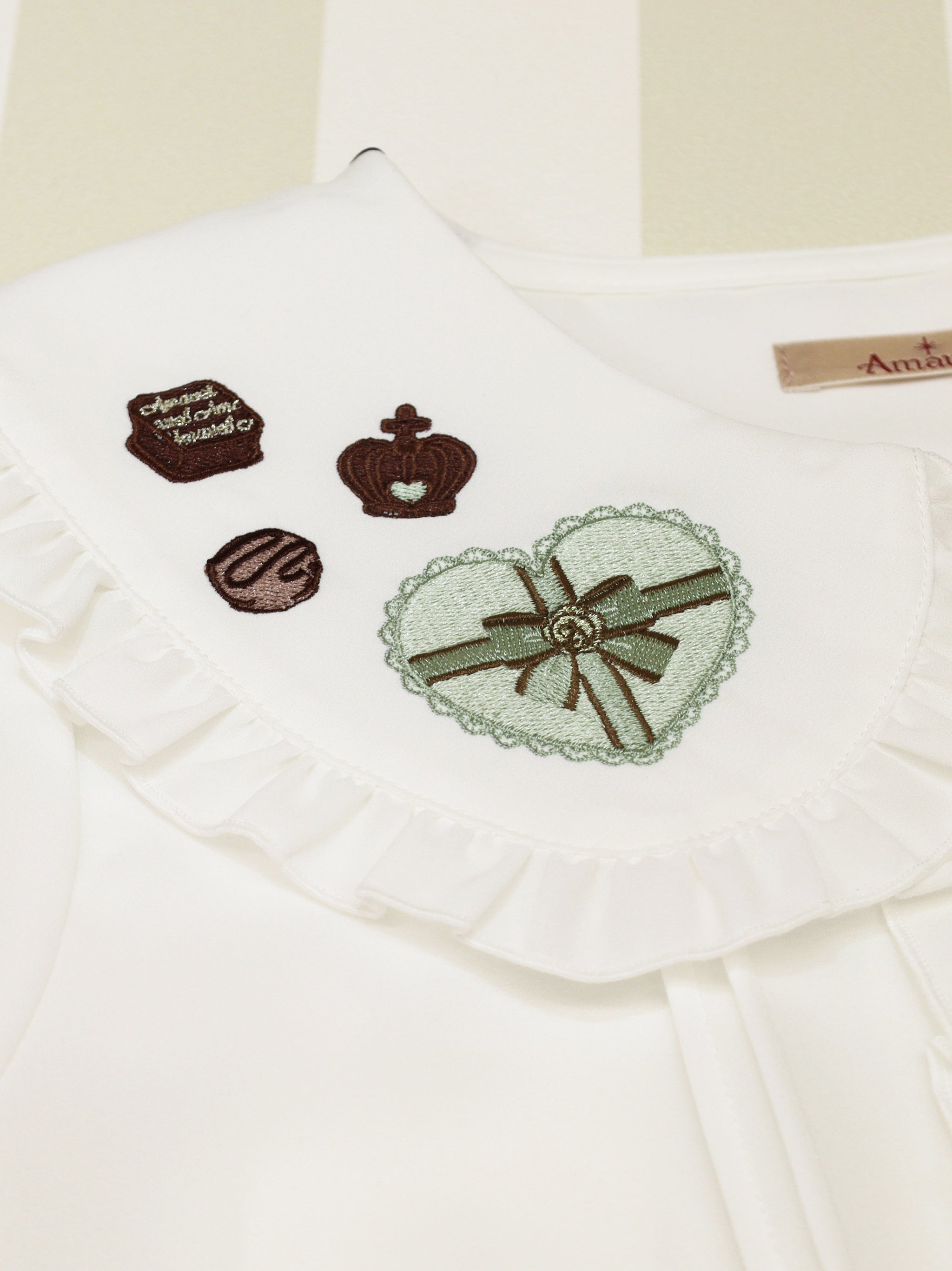 Chocolate D'amour ブラウス |Amavel(アマベル)公式サイト