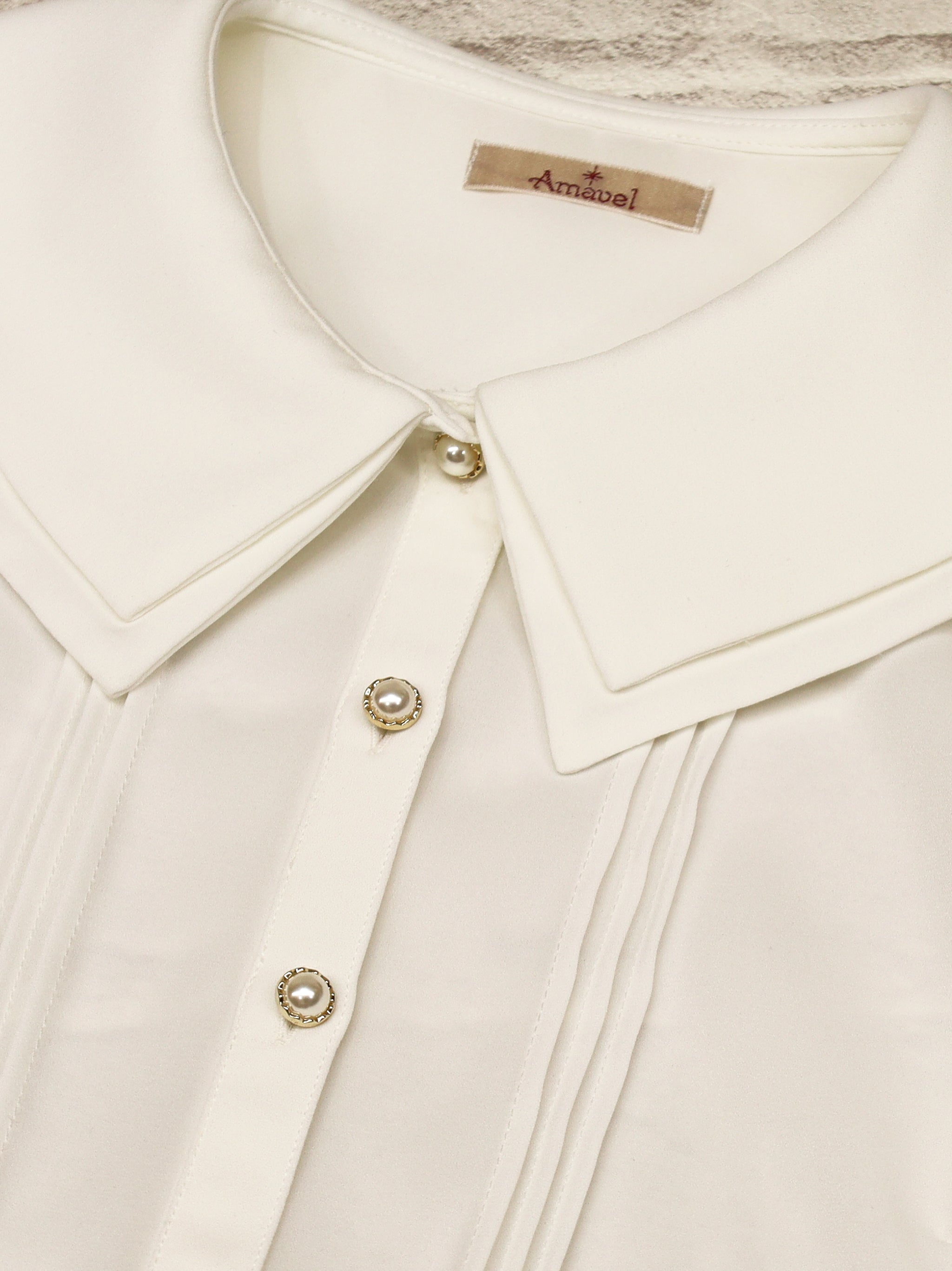 Petite Grâce ダブルカラーブラウス |Amavel(アマベル)公式サイト