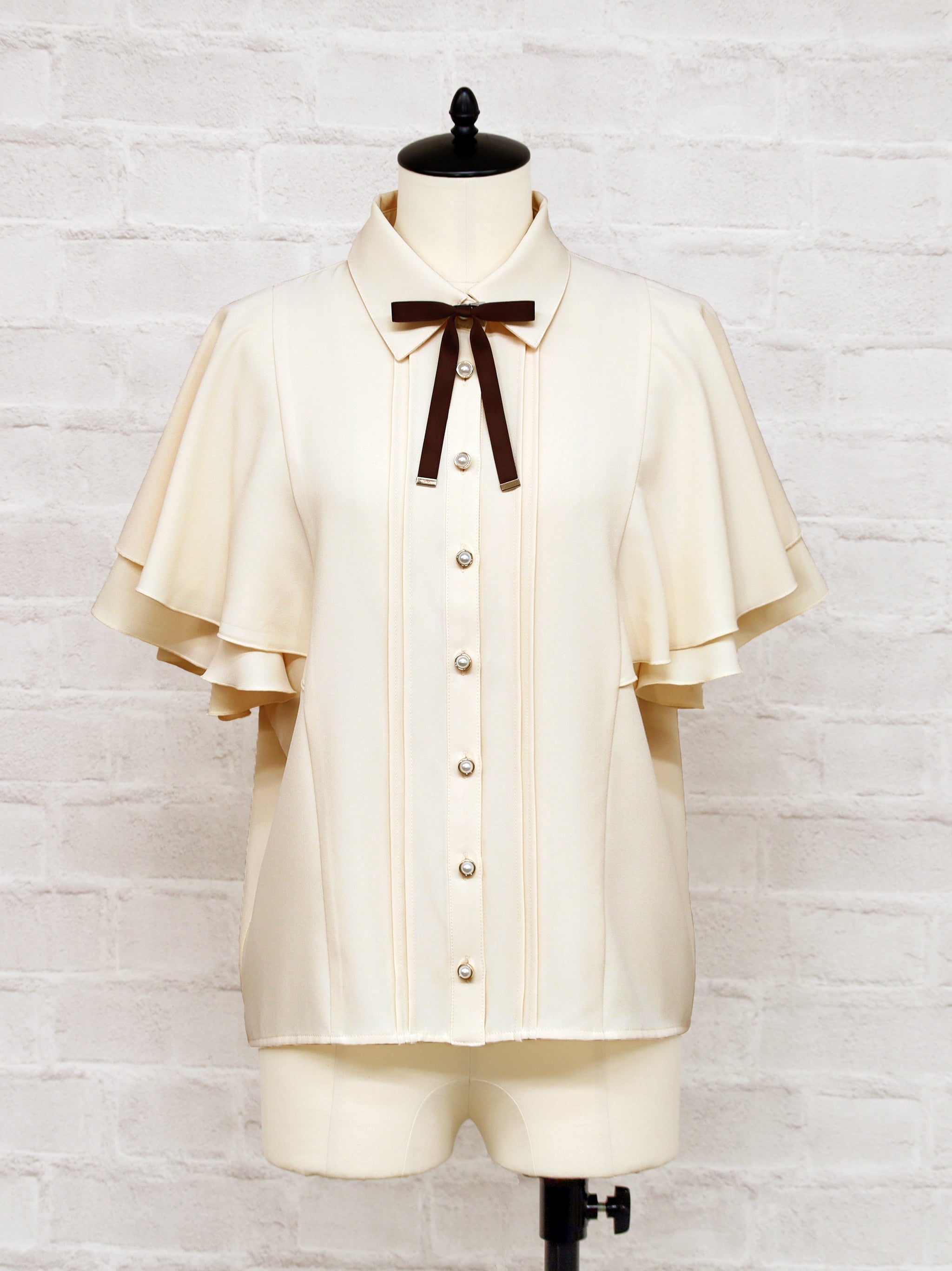 フレア袖ブラウス ベージュ(Beige) FREE |Amavel(アマベル)公式サイト