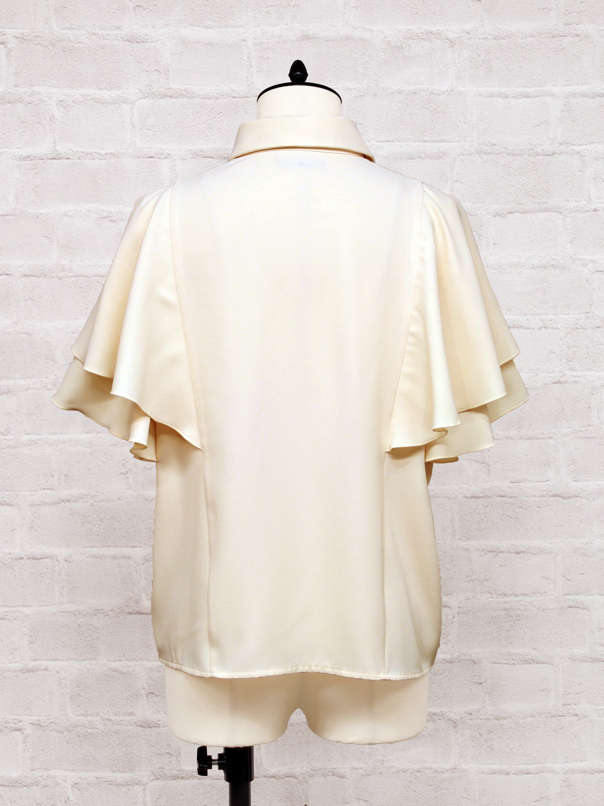 フレア袖ブラウス |Amavel(アマベル)公式サイト