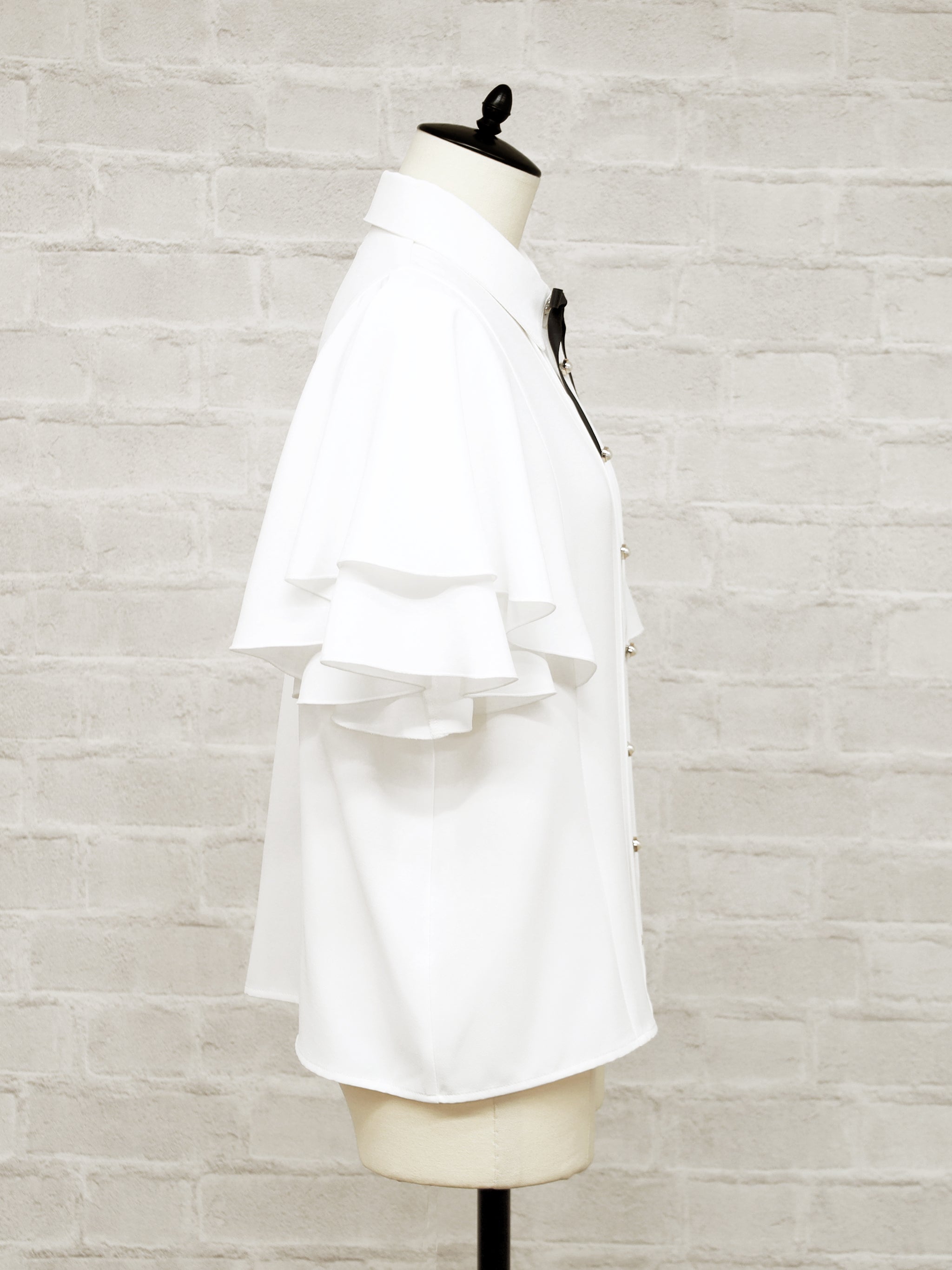 フレア袖ブラウス |Amavel(アマベル)公式サイト