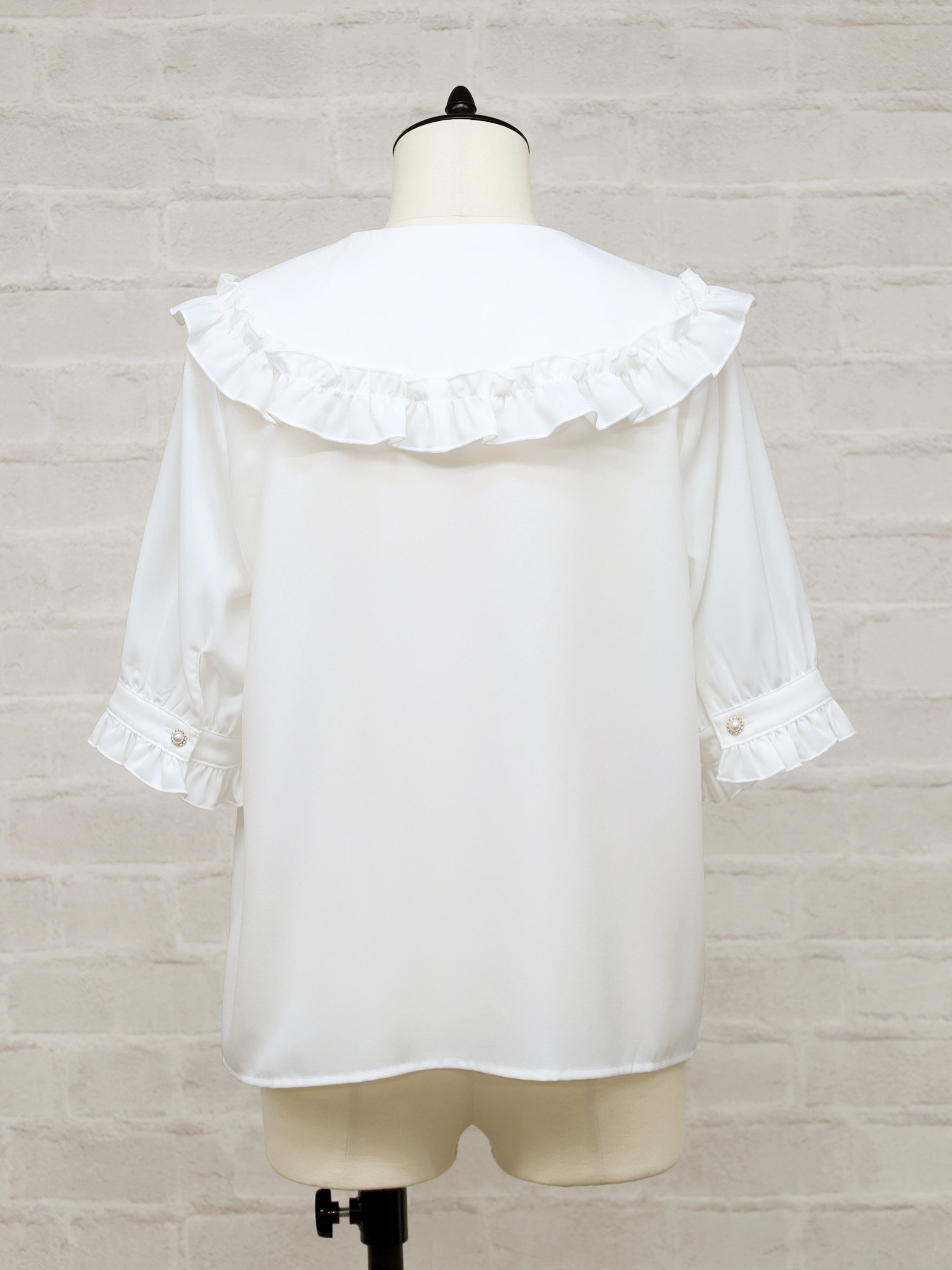 ホイップフリルブラウス |Amavel(アマベル)公式サイト