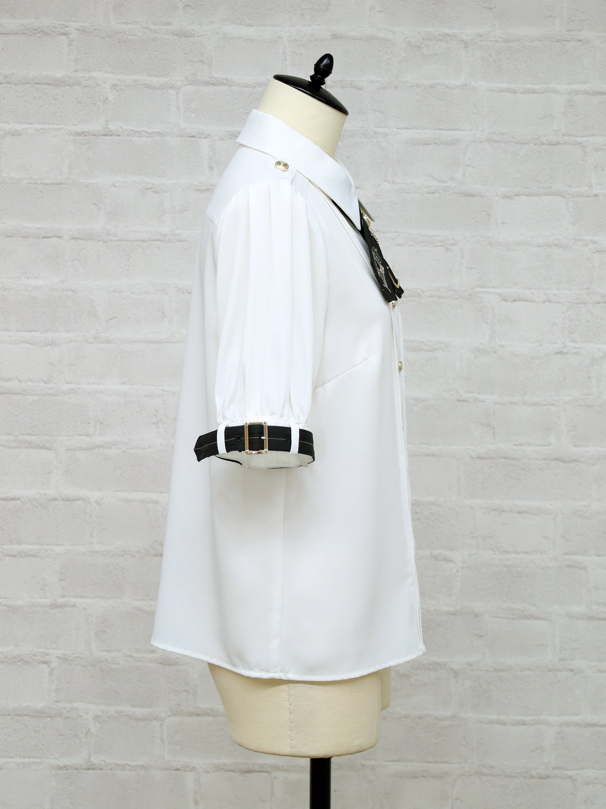 Royal Emblem クロスタイブラウス |Amavel(アマベル)公式サイト