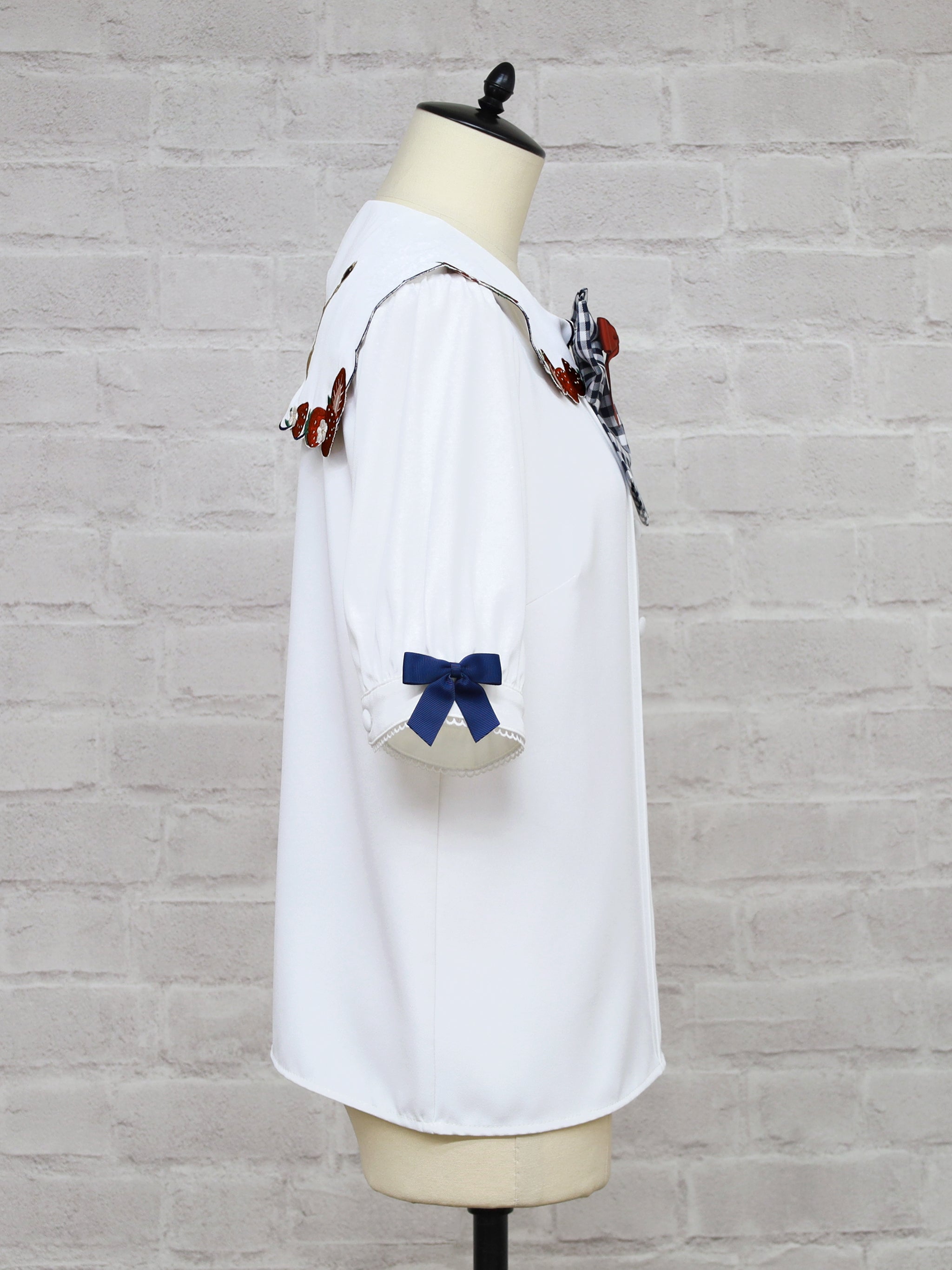 Berry Pâtisserie ブラウス |Amavel(アマベル)公式サイト