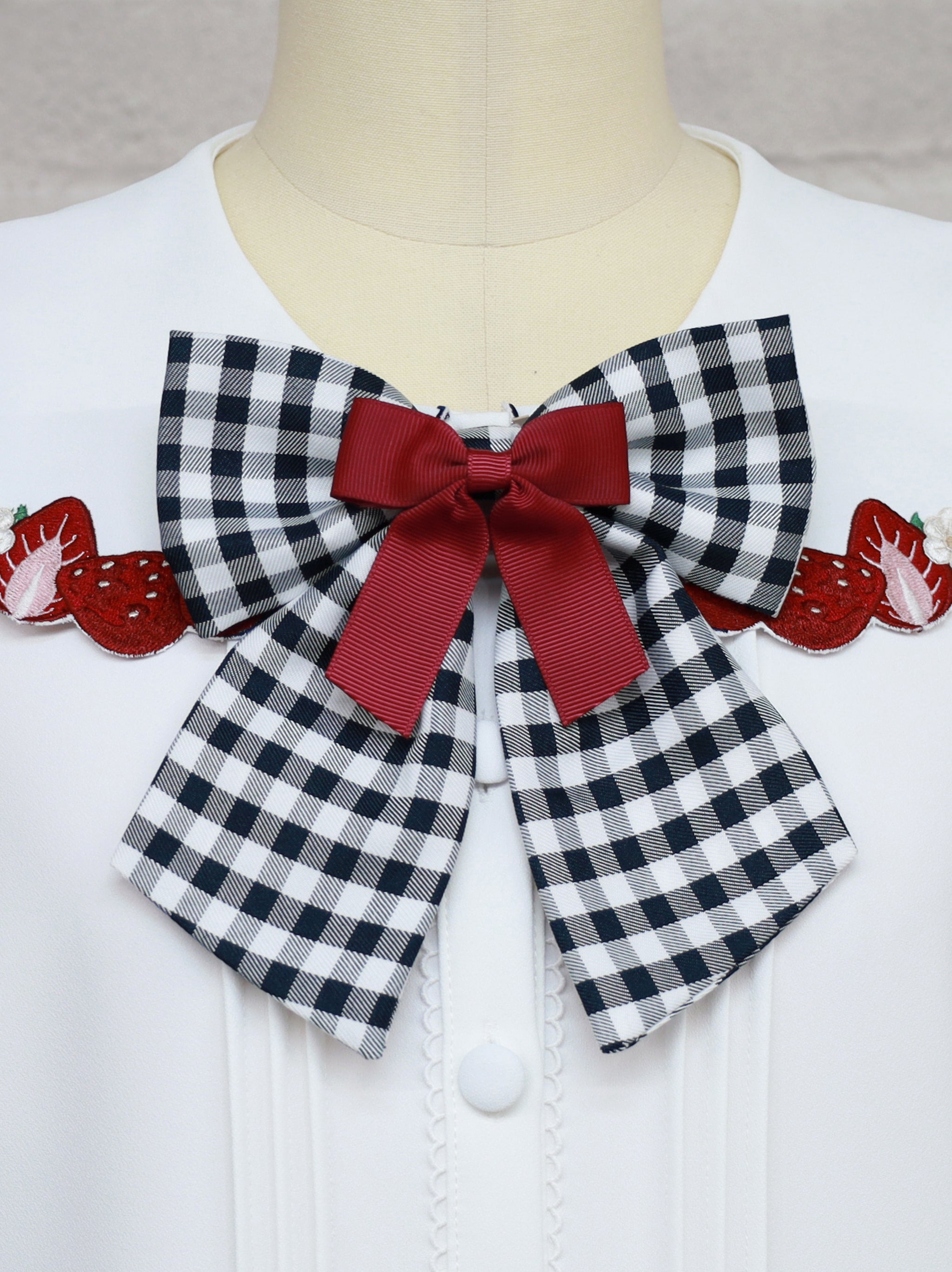 Berry Pâtisserie ブラウス |Amavel(アマベル)公式サイト