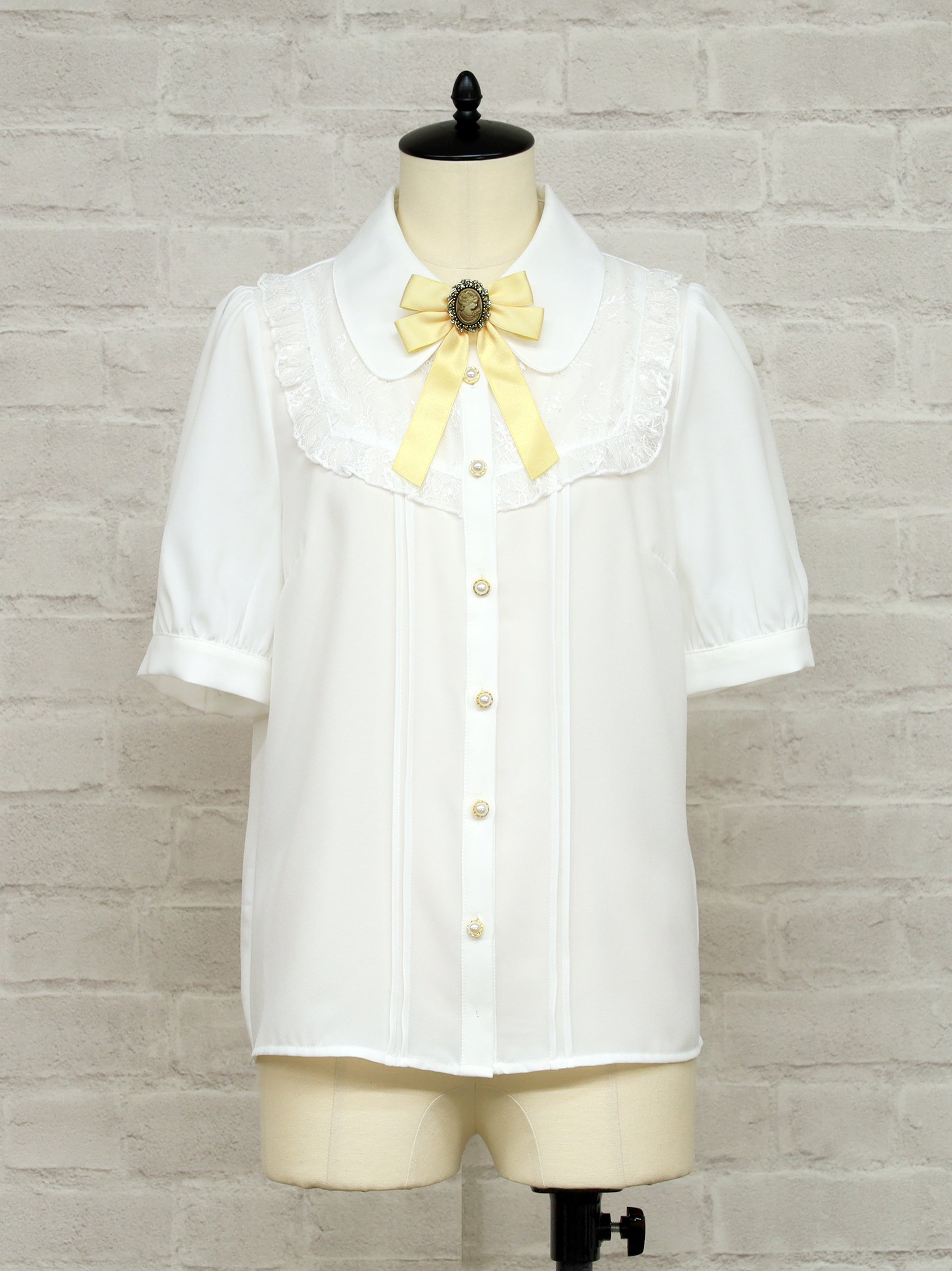 Classical Doll カメオリボンブラウス イエロー(Yellow) FREE |Amavel(アマベル)公式サイト