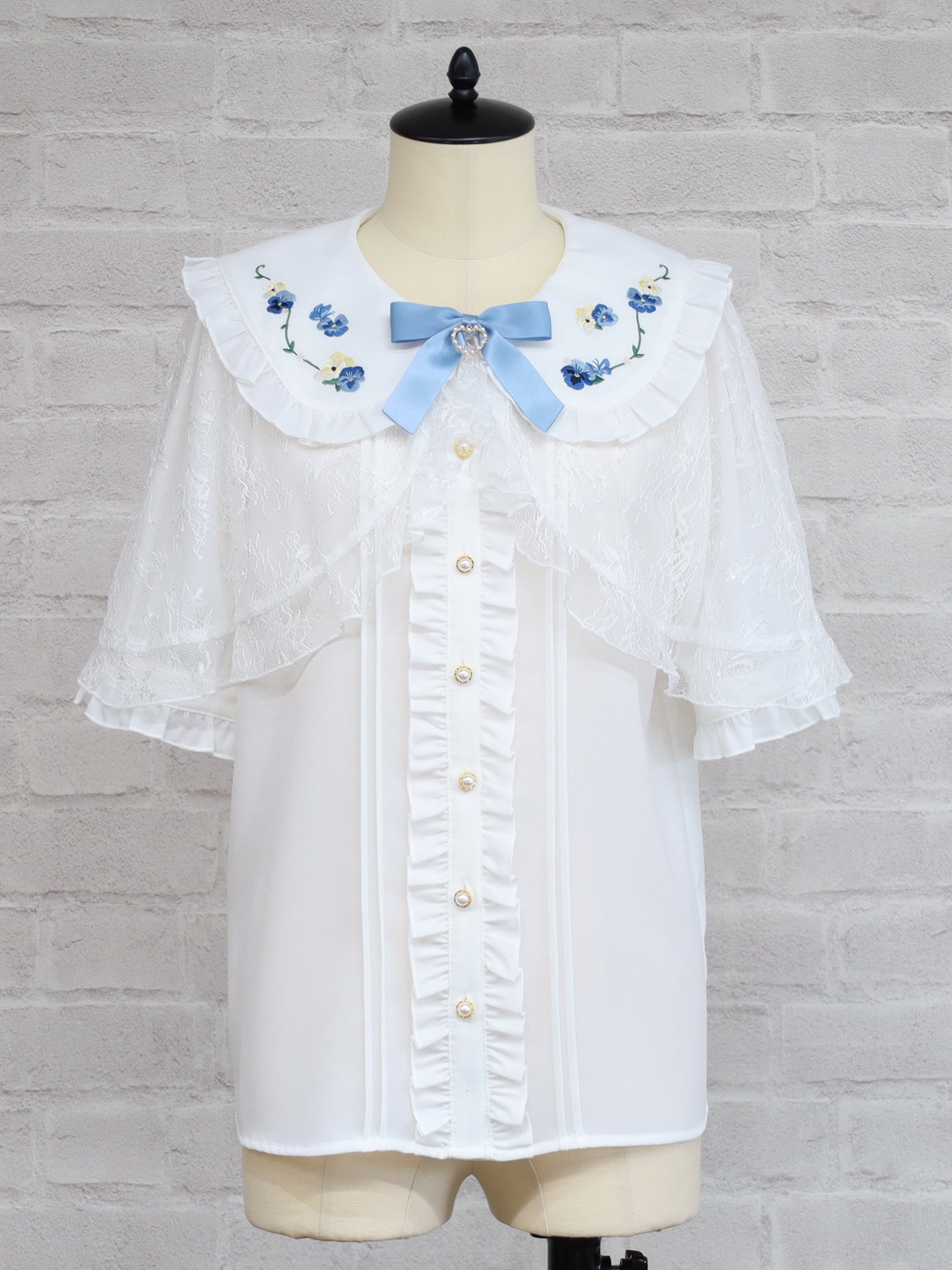 Märchen Pansy レースブラウス ブルー(Blue) FREE |Amavel(アマベル)公式サイト