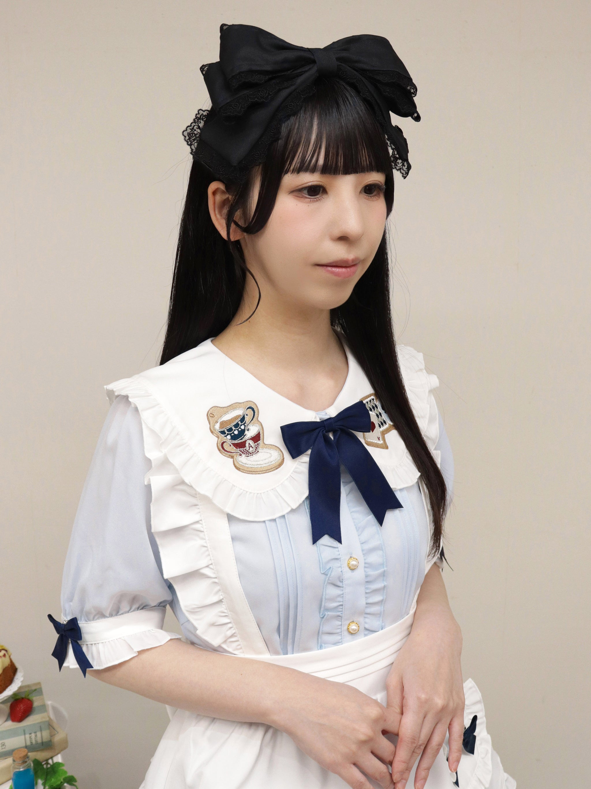 【メンバーズセール対象】Märchen TeaParty ブラウス サックス(SaxeBlue) FREE |Amavel(アマベル)公式サイト