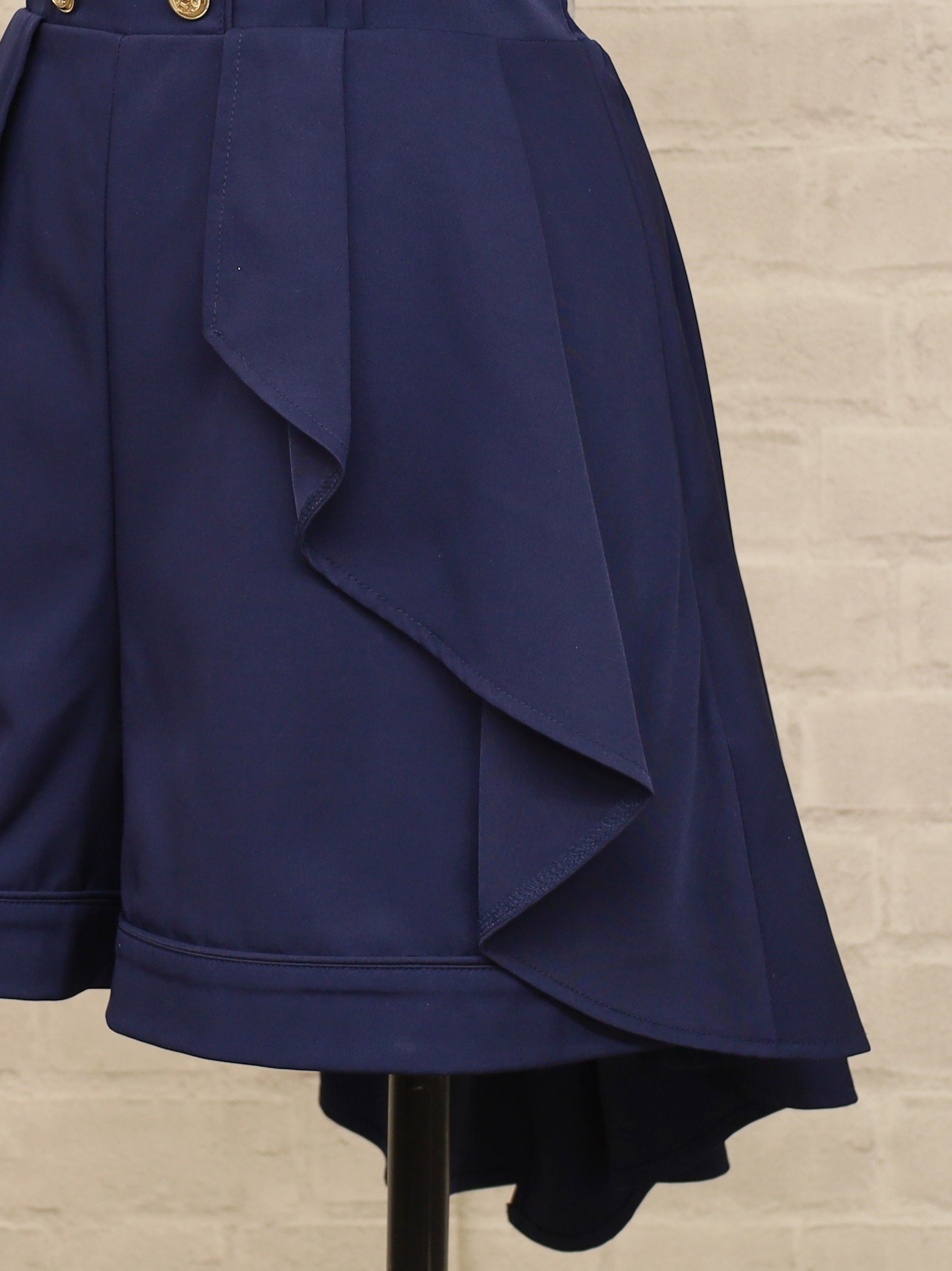 Stately Emblem ショートパンツ |Amavel(アマベル)公式サイト