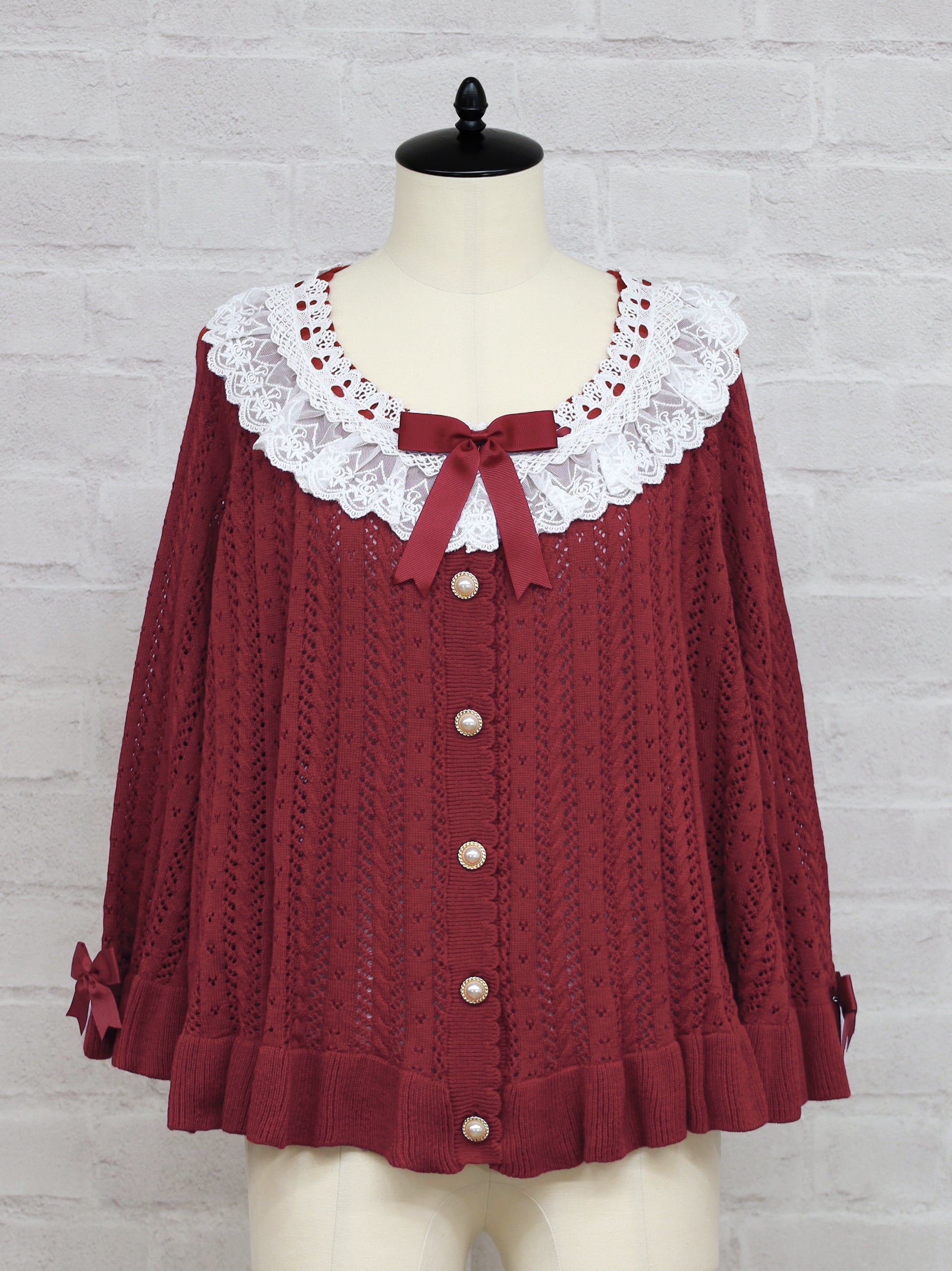 ロマンティックレースすかし編みニットポンチョ ボルドー(Bordeaux) FREE |Amavel(アマベル)公式サイト