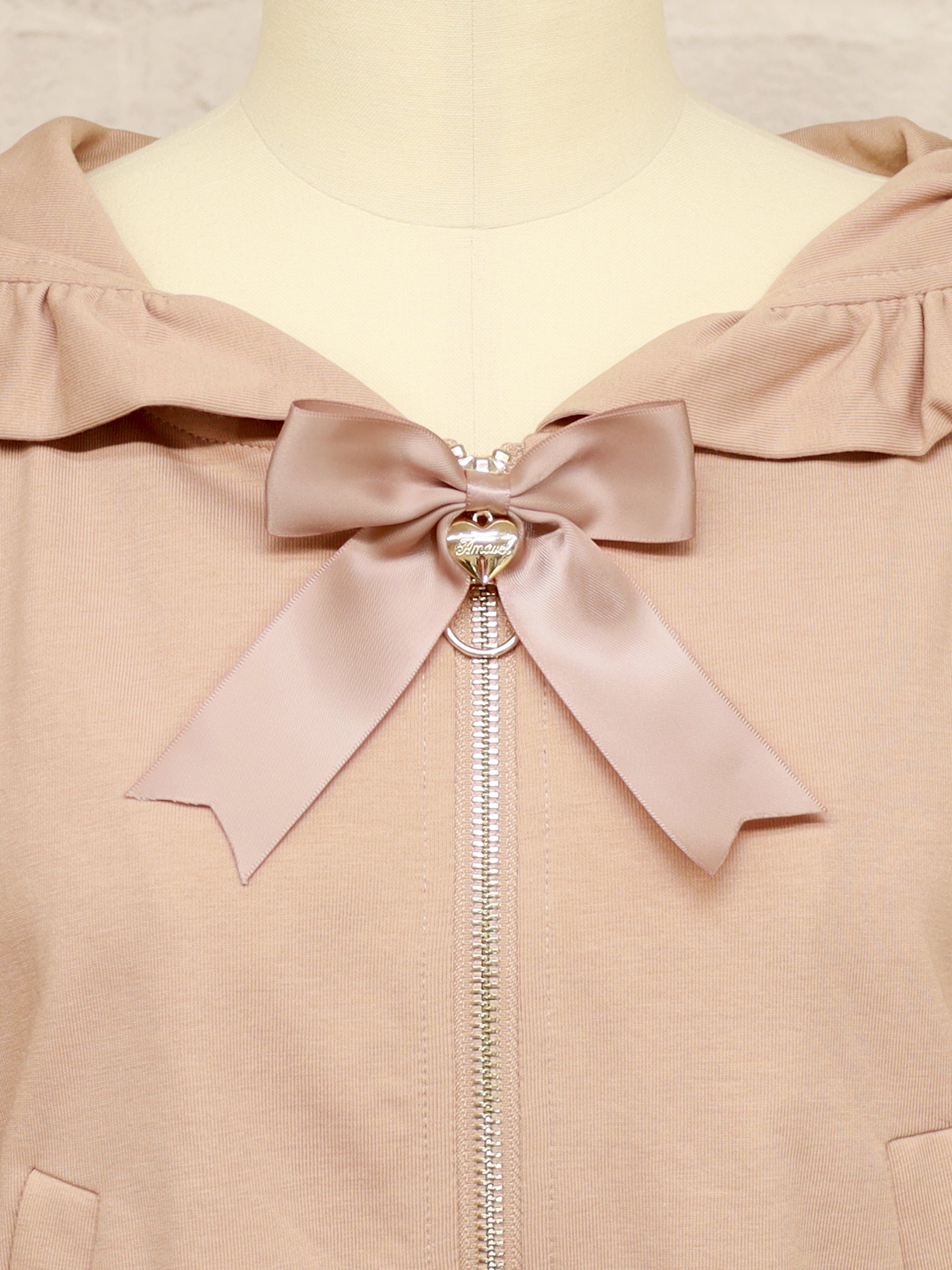 フリルUVカットパーカー |Amavel(アマベル)公式サイト